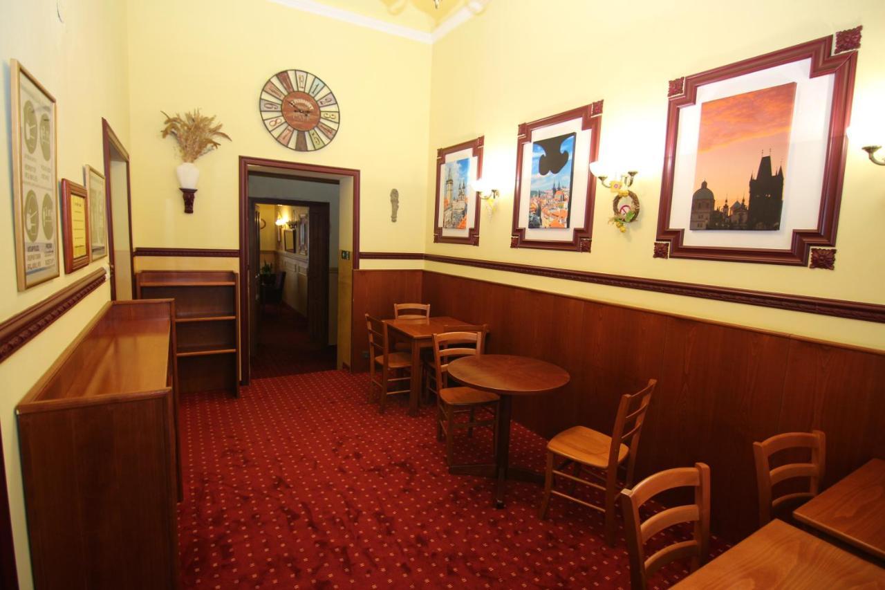 Old Hotel 3*
