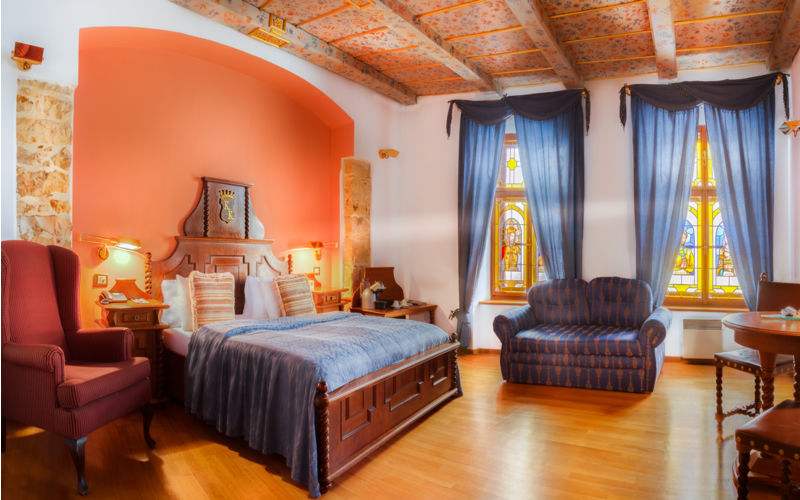 The King Charles 4*