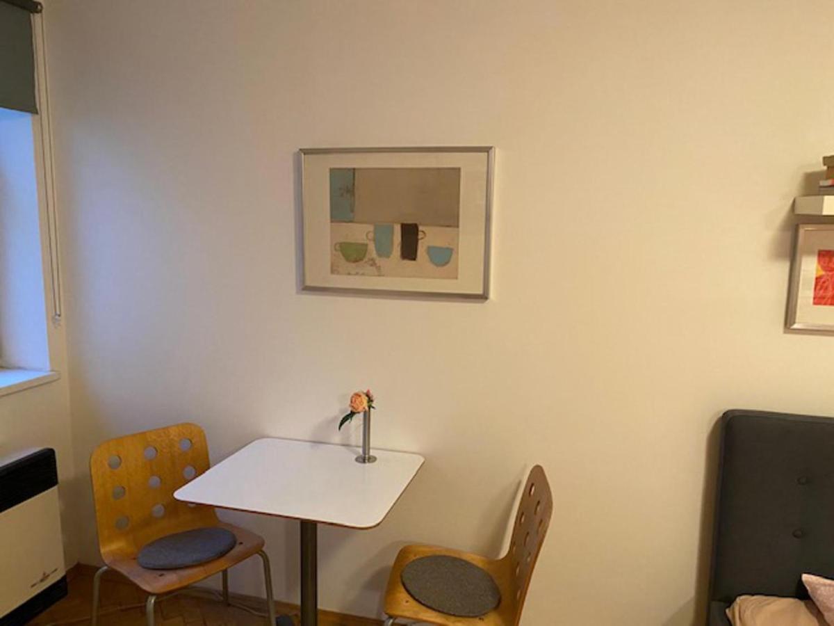 Cosy Near Florenc In Apartment *