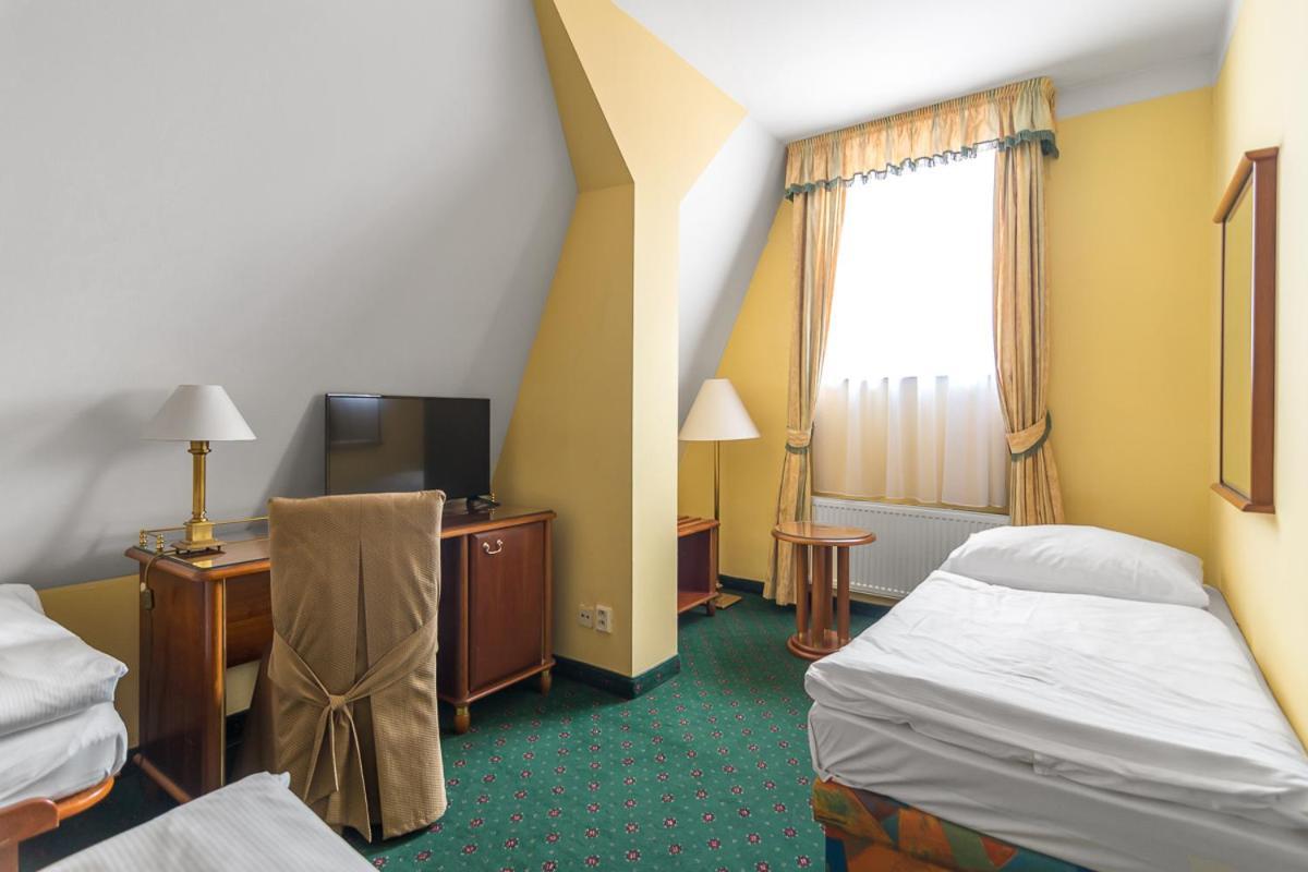 William Hotel