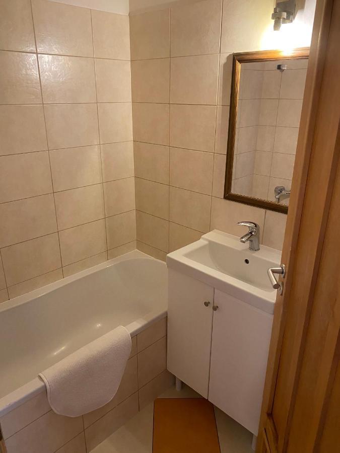 Cosy Near Florenc In