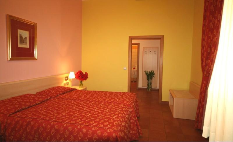 Hotel Caesar 4*