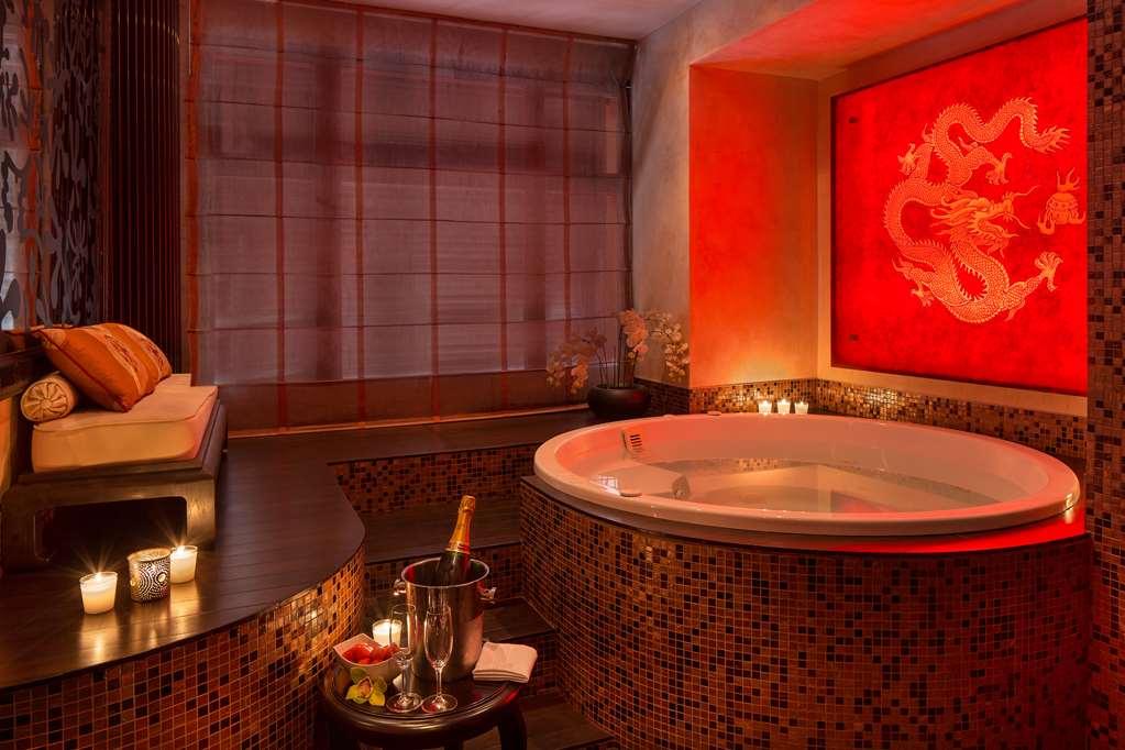 Buddha-bar Otel 5*
