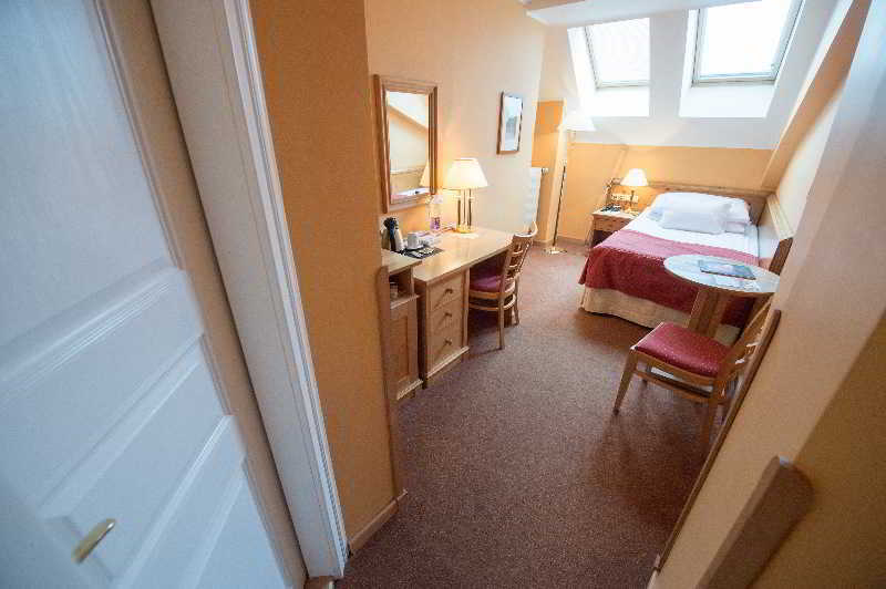 Hotel Rott 4*