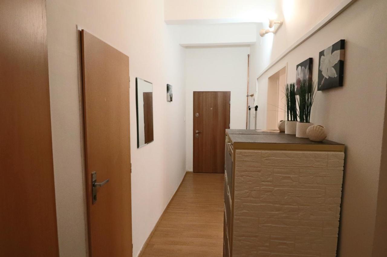 Apartment Relax Strasnice: With Private Infra-sauna !
