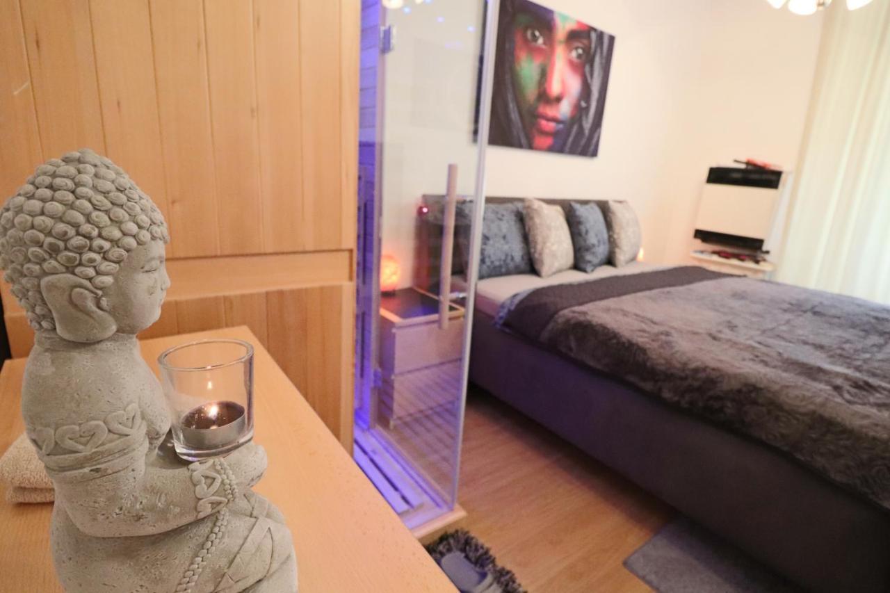 Relax Strasnice: With Private Infra-sauna ! Apartment *