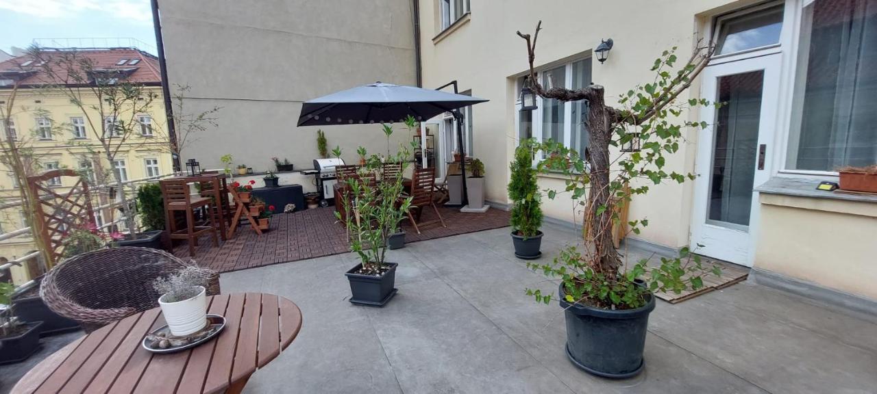 Apartment Anenska By Charles Bridge 2 Prague