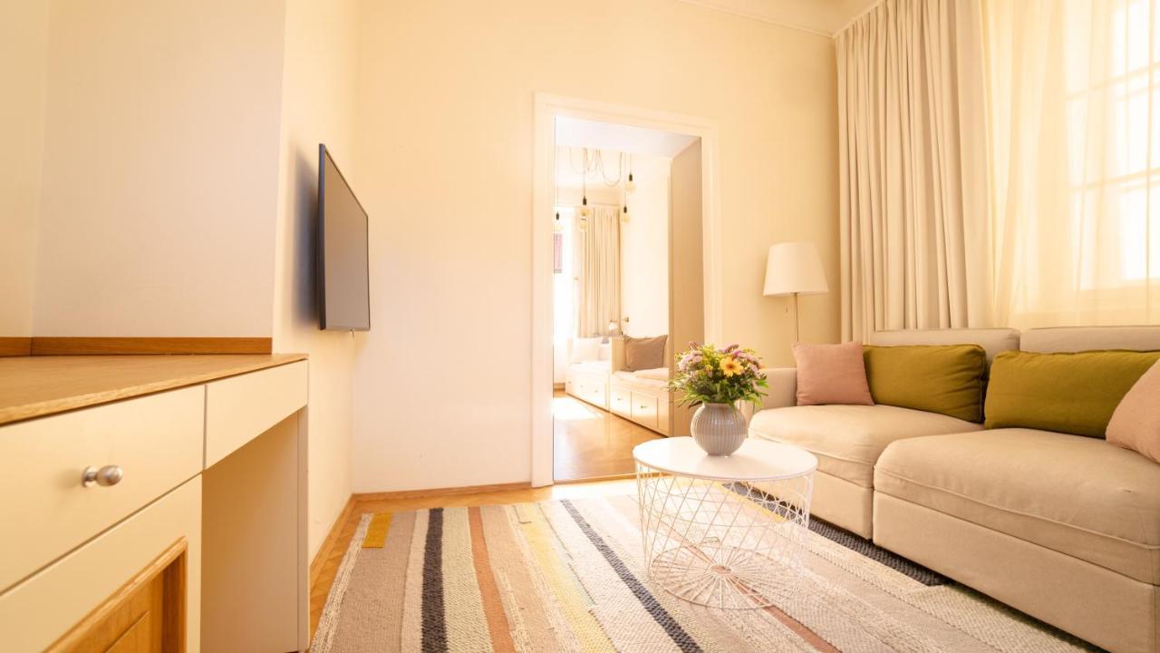Apartment Dvorak Prague