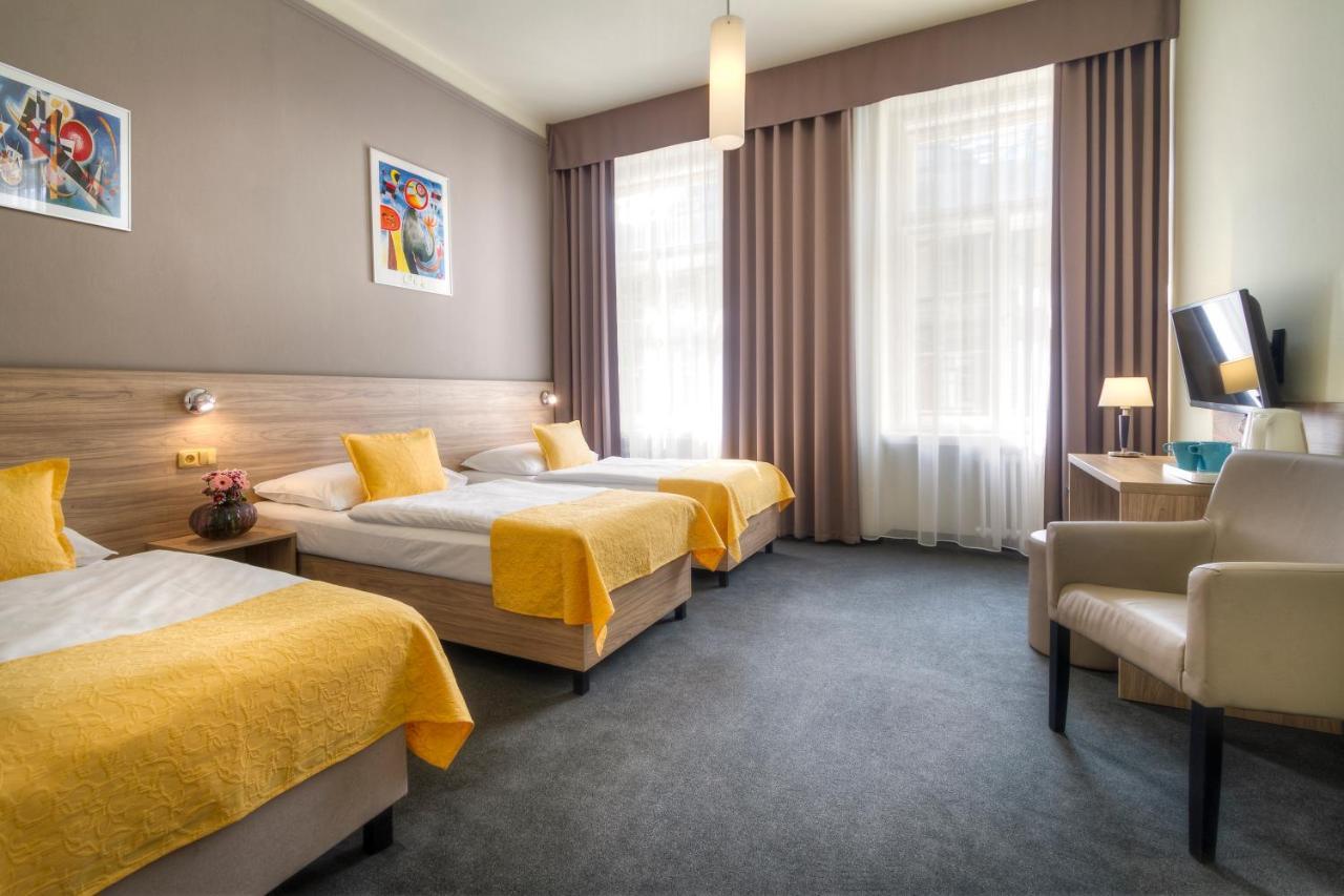 Atlantic Hotel 3*