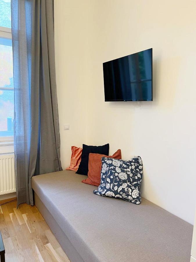 Apartment Tyrsova Design