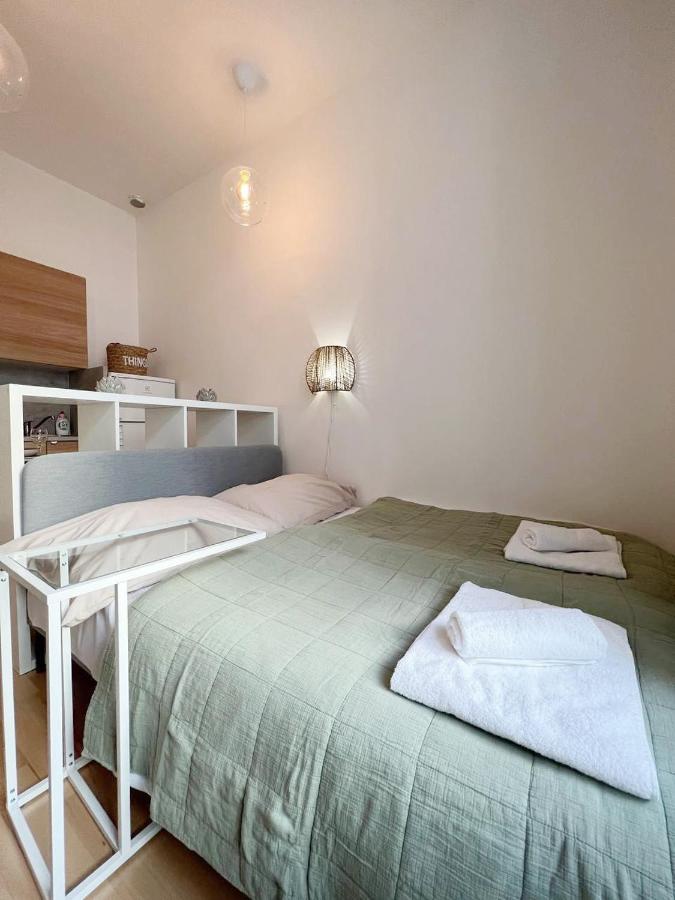 Apartment Tyrsova Design *