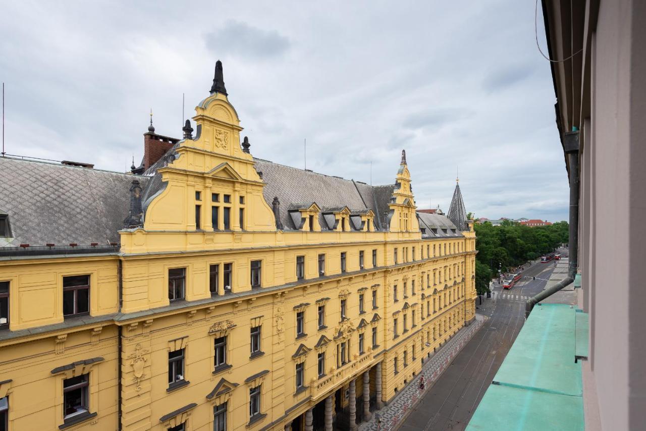 Daire New Luxury Apt With Ac&parking In The Center Of