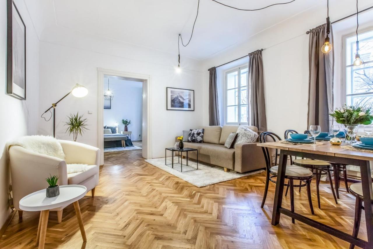 Apartment Old Town 2 Bdr Apartment, Free Coffee Prague