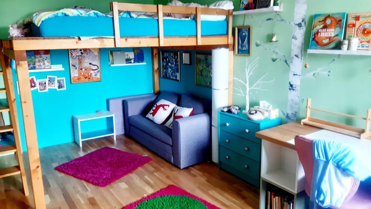 Apartment Sunny Family In Zizkov