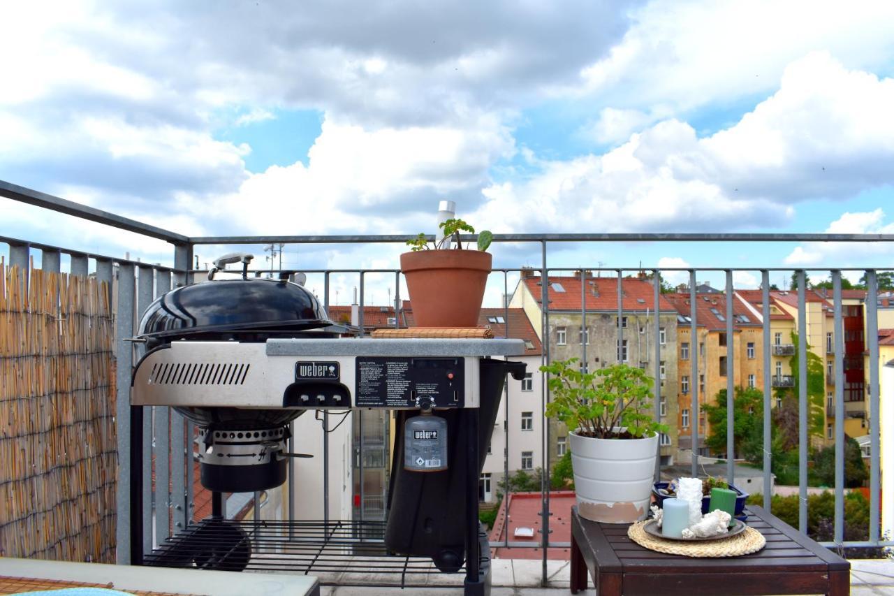 Daire Lux Duplex Rooftop Loft With An Amazing Terrace & Cinema Prag