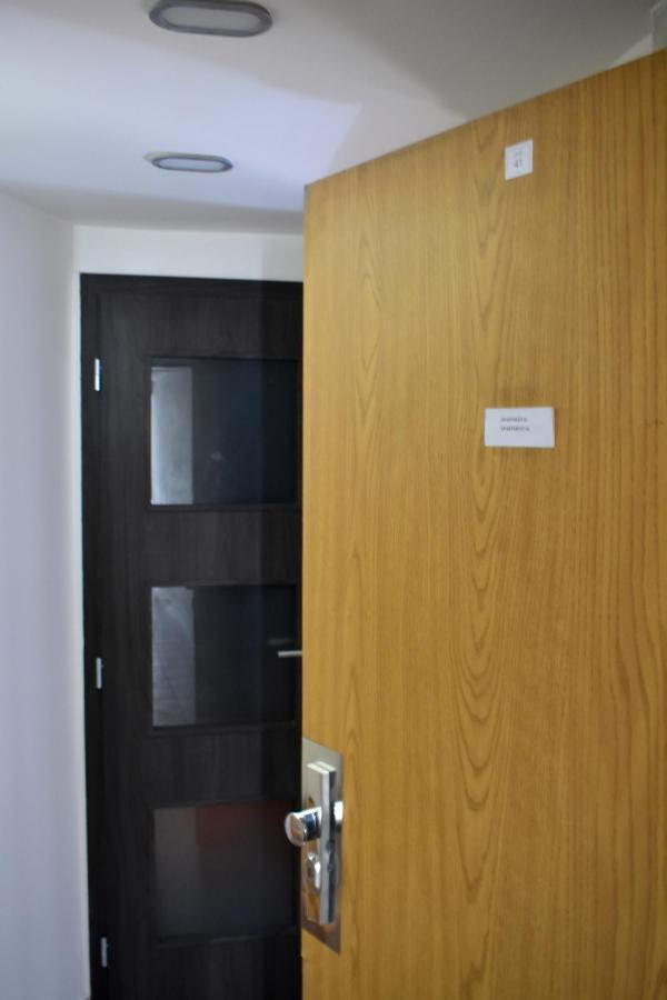 Apartment New Rooftop With Private Wellness, Sauna & Whirlpool Bath