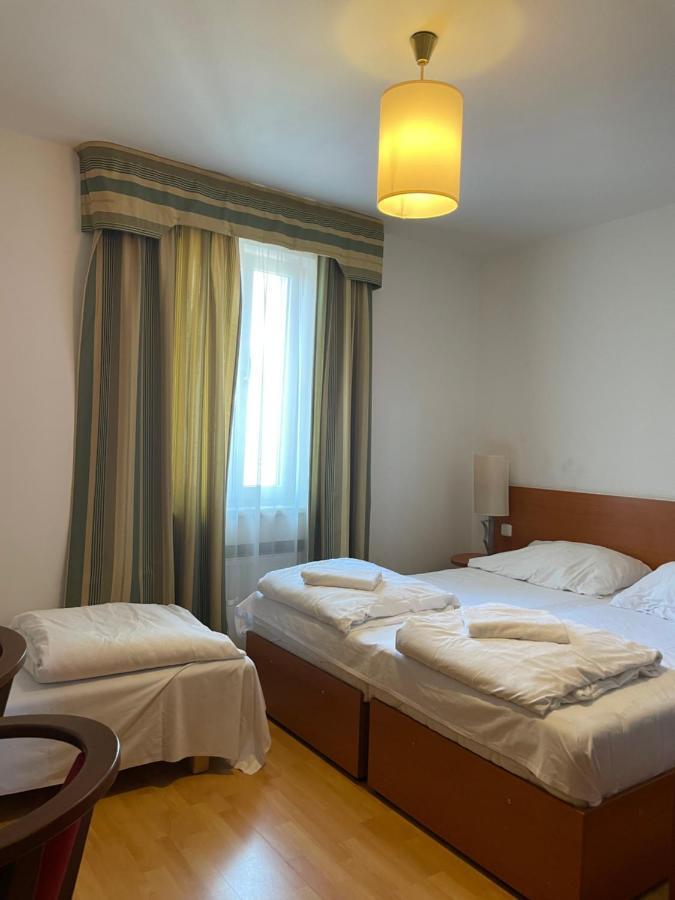 Gallery Sis Otel