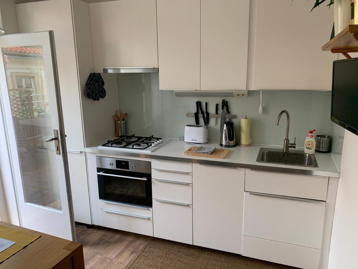 Apartment Anenska By Charles Bridge 2 Prague