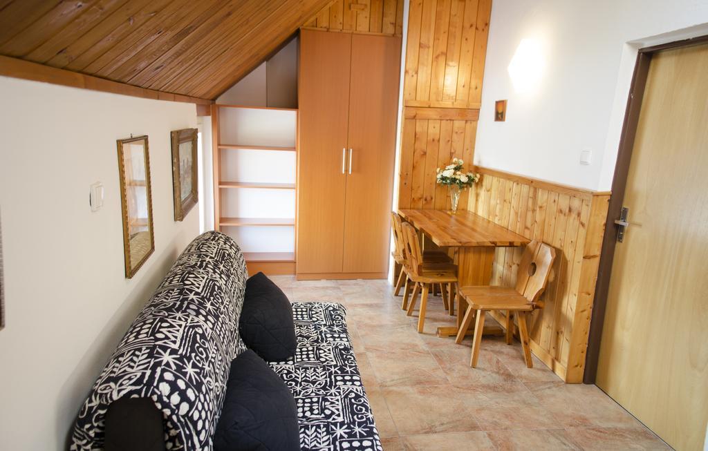 Betty Guest house 3*