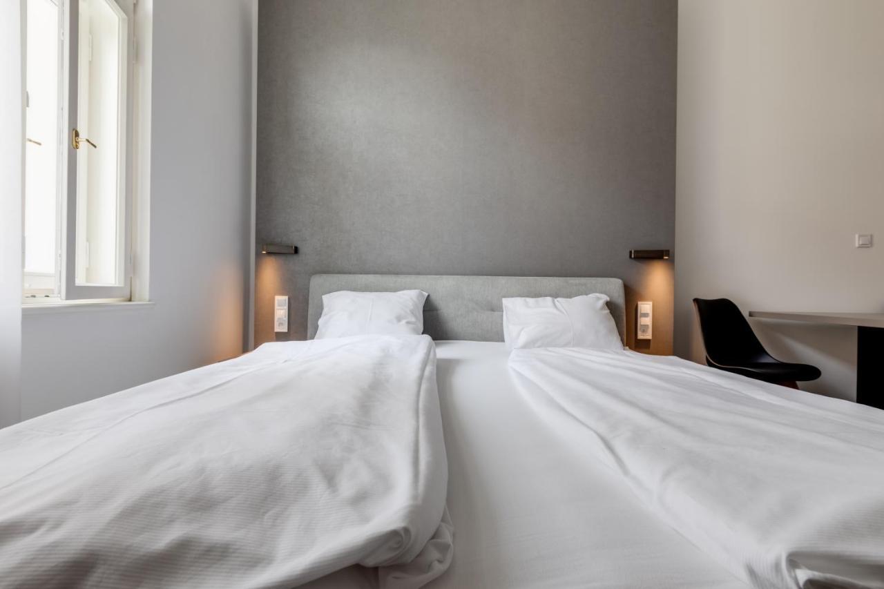 Hotel Lampi Prague