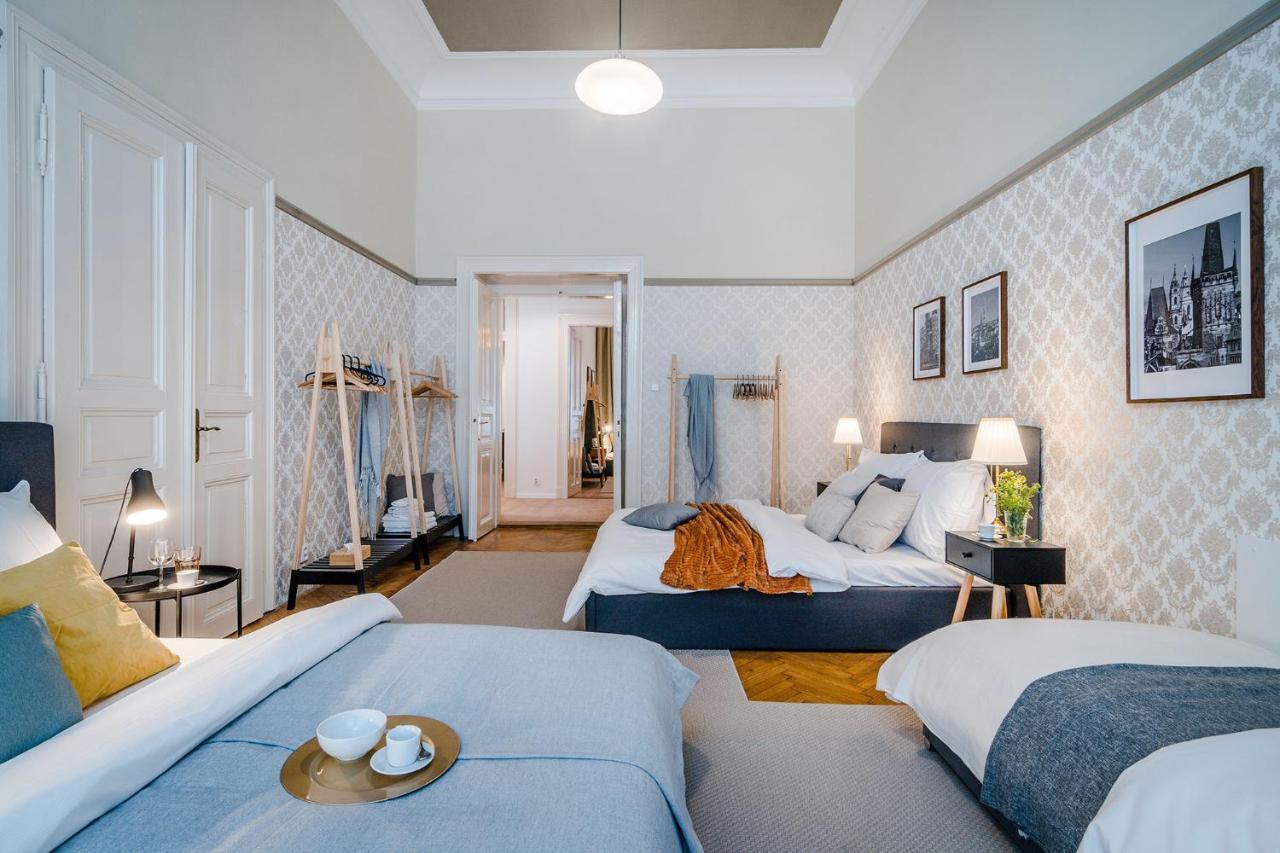 Apartment Modern And Huge Apts In Center By Michal&friends *