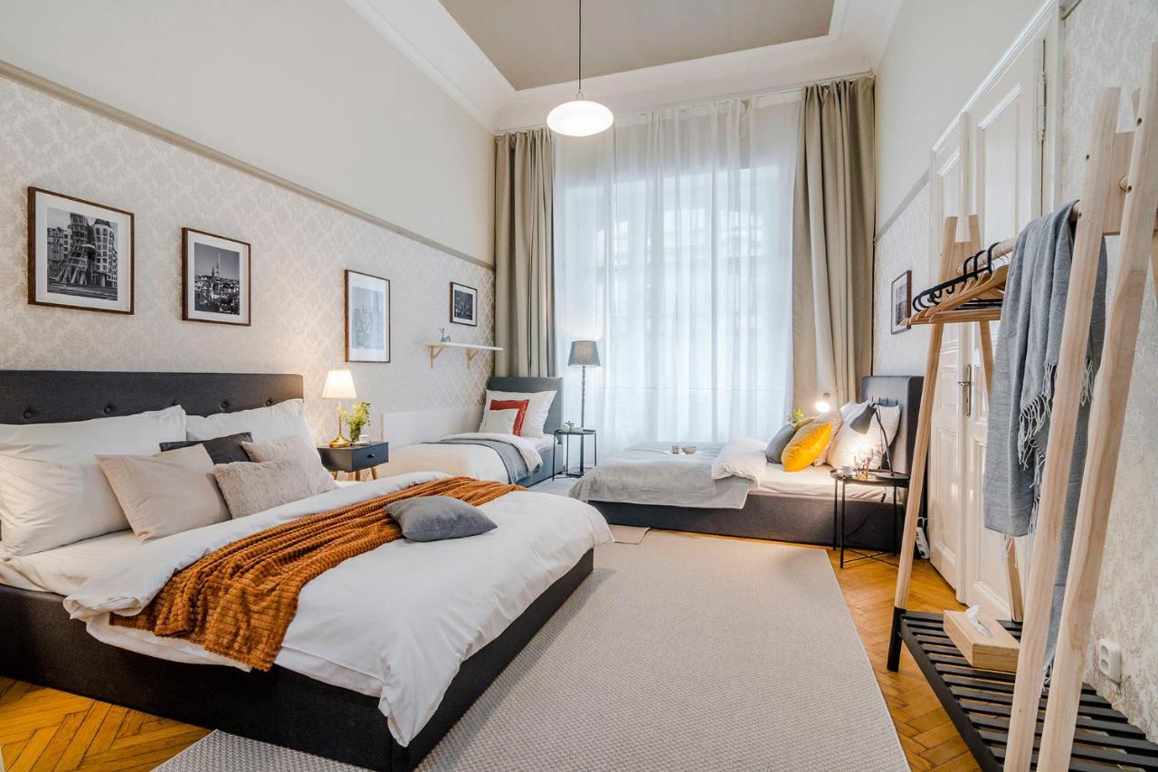Apartment Modern And Huge Apts In Center By Michal&friends
