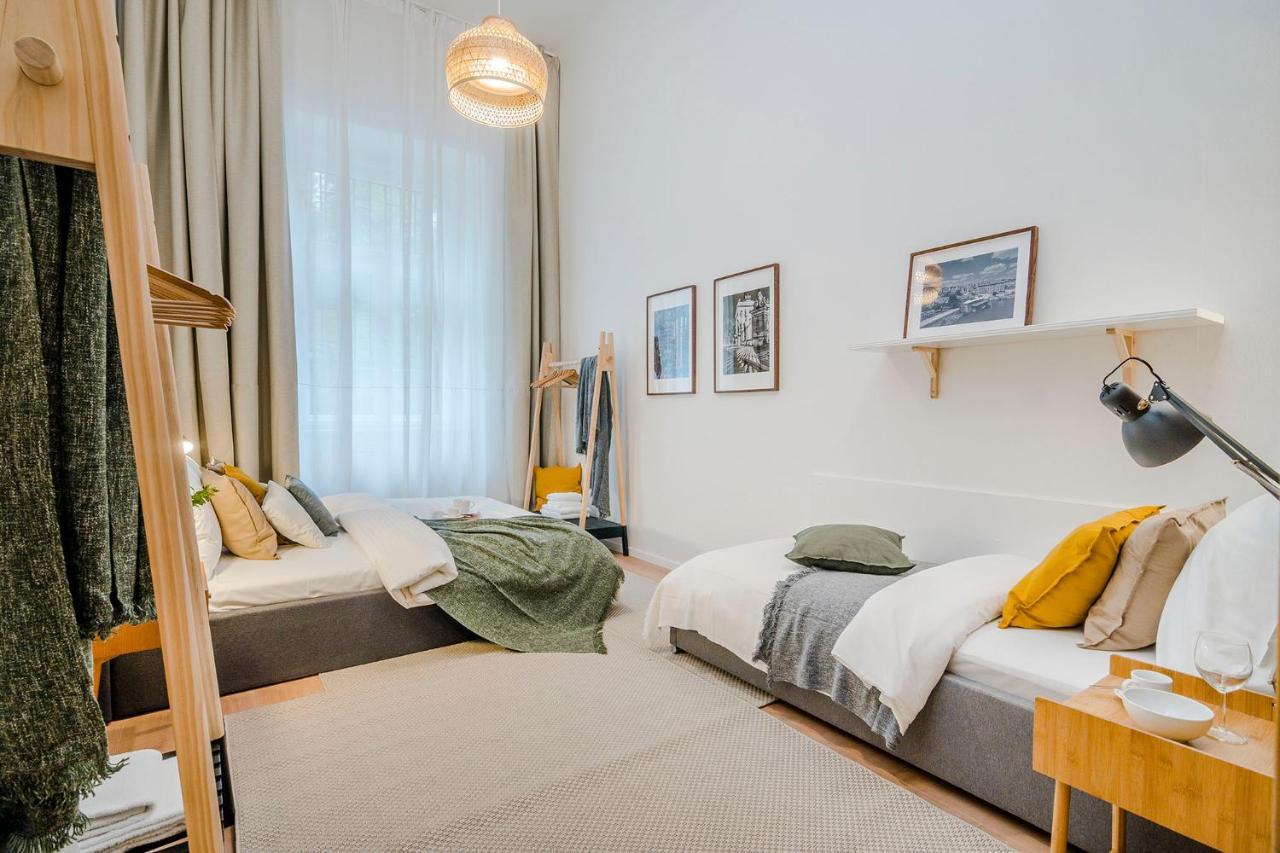 Modern And Huge Apts In Center By Michal&friends * Prague
