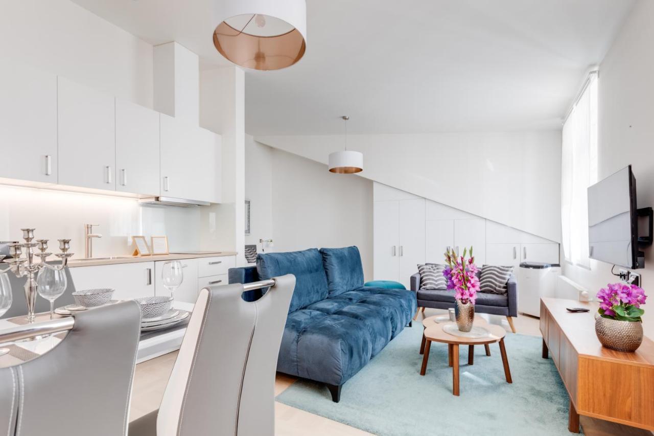 Royal In The Heart Of Daire