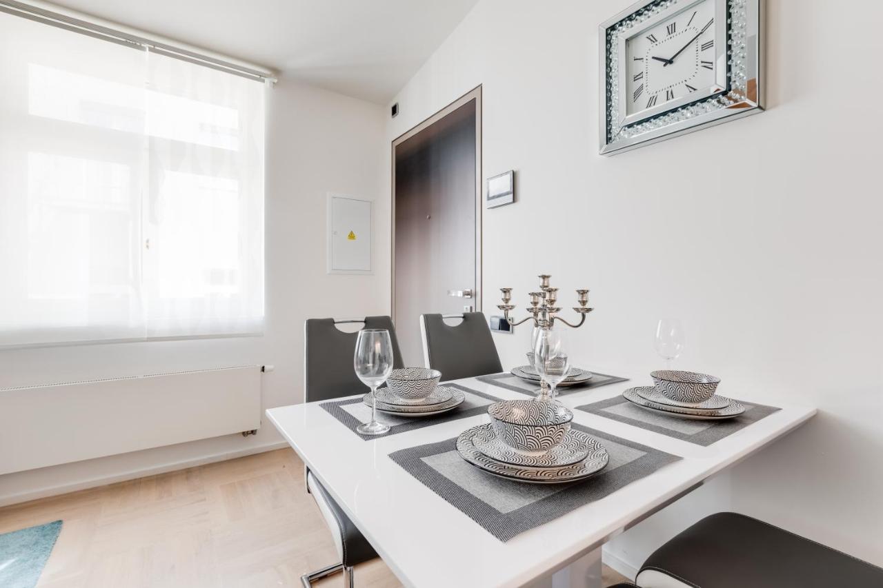 Apartment Royal In The Heart Of Prag