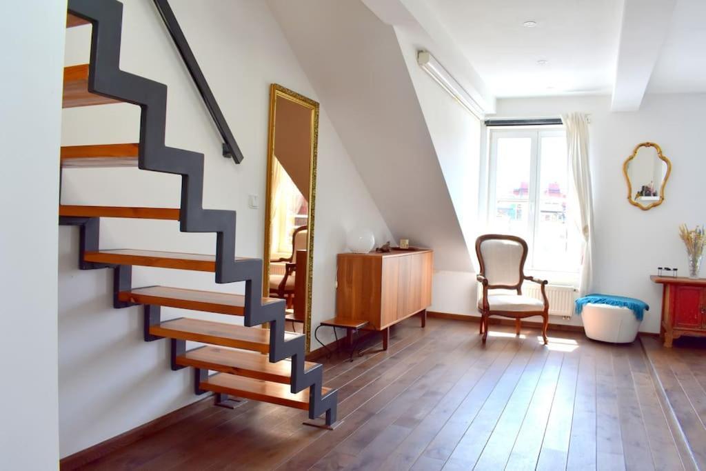 Lux Duplex Rooftop Loft With An Amazing Terrace & Cinema Daire