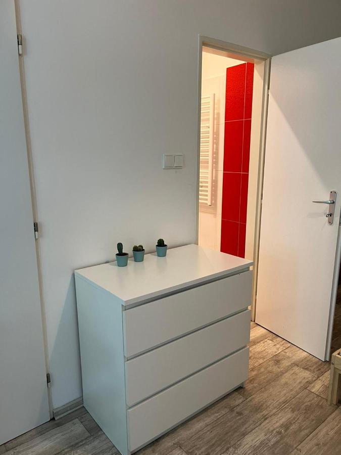 Cute In The City Center!! Apartamento Praga
