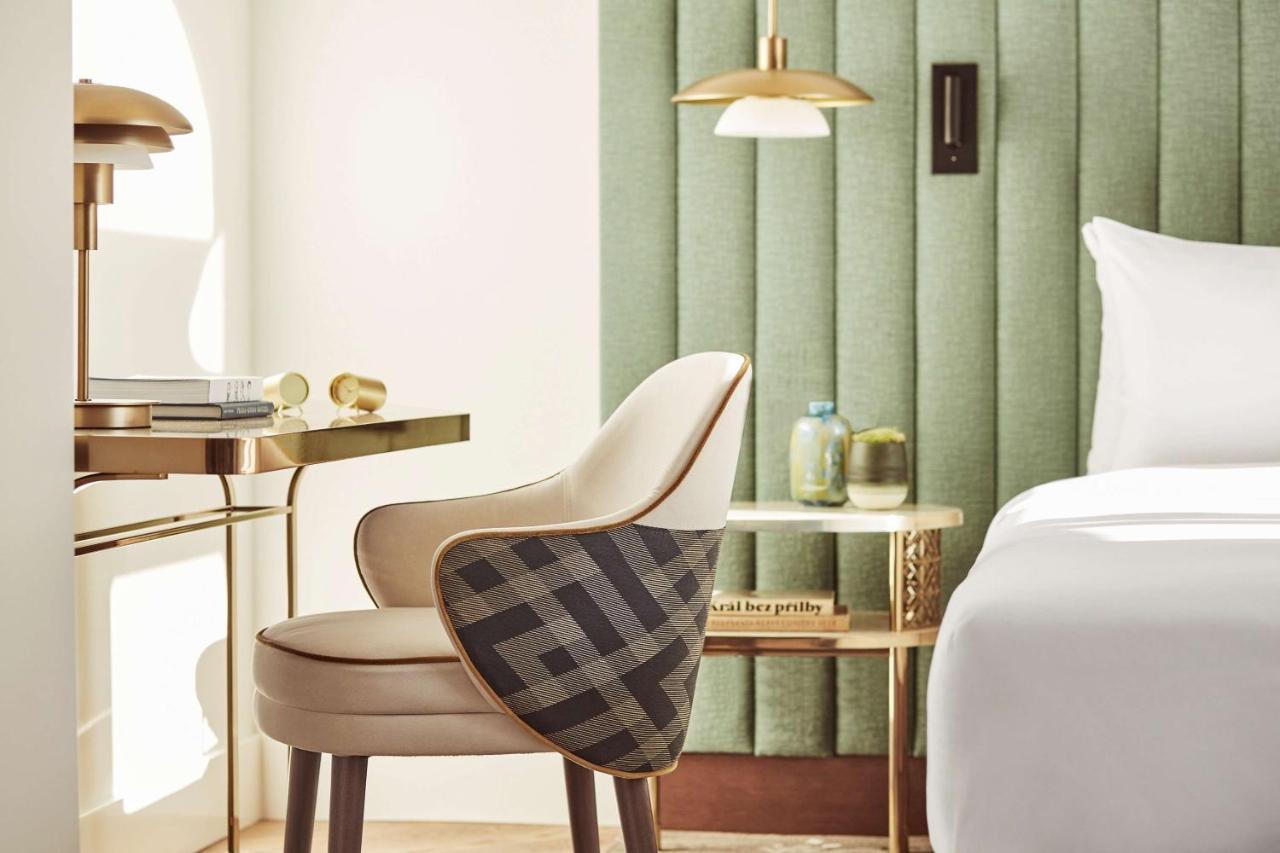 Andaz Prague, By Hyatt Otel 5*