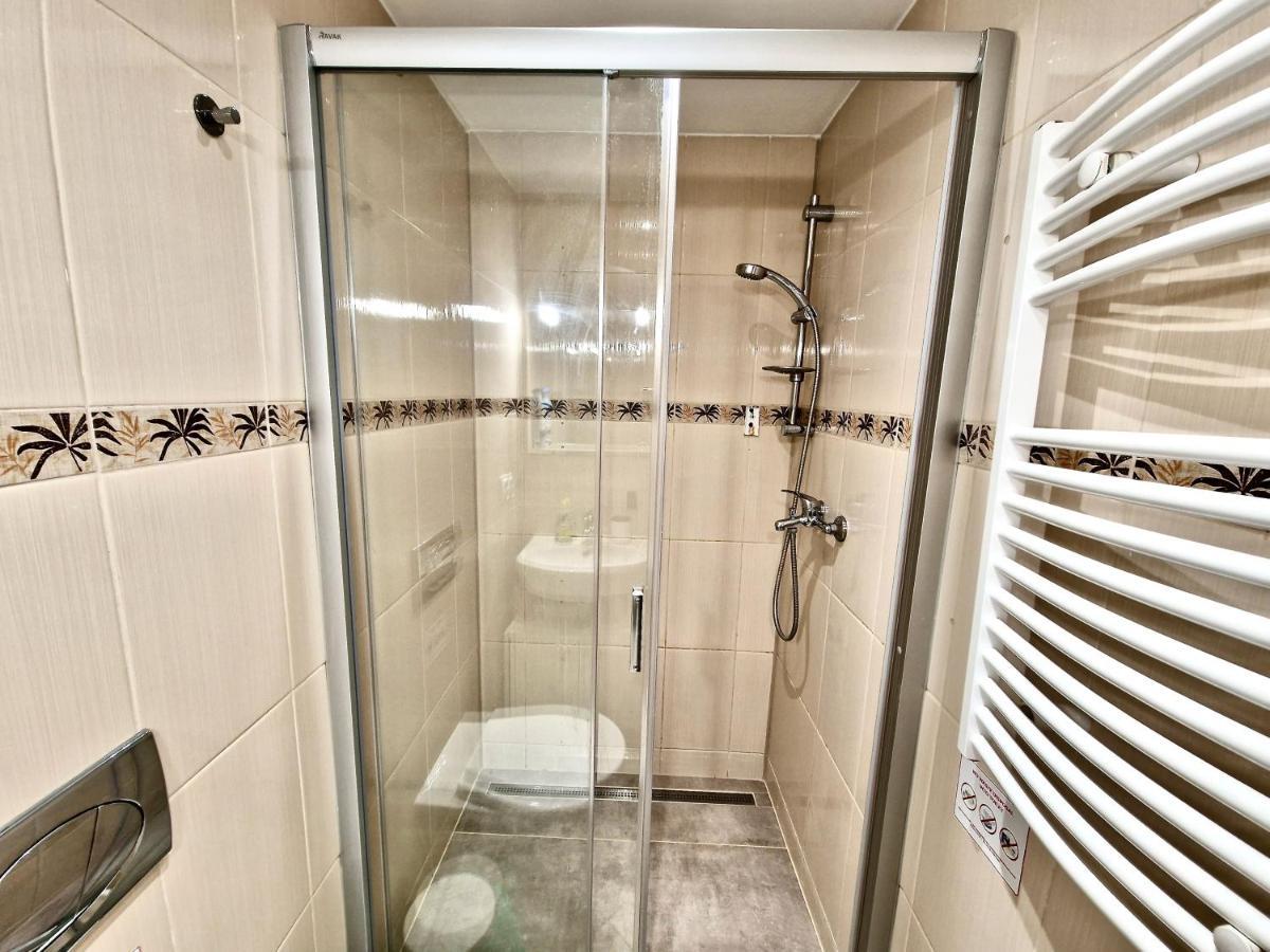 Ground Floor Apartment Prague