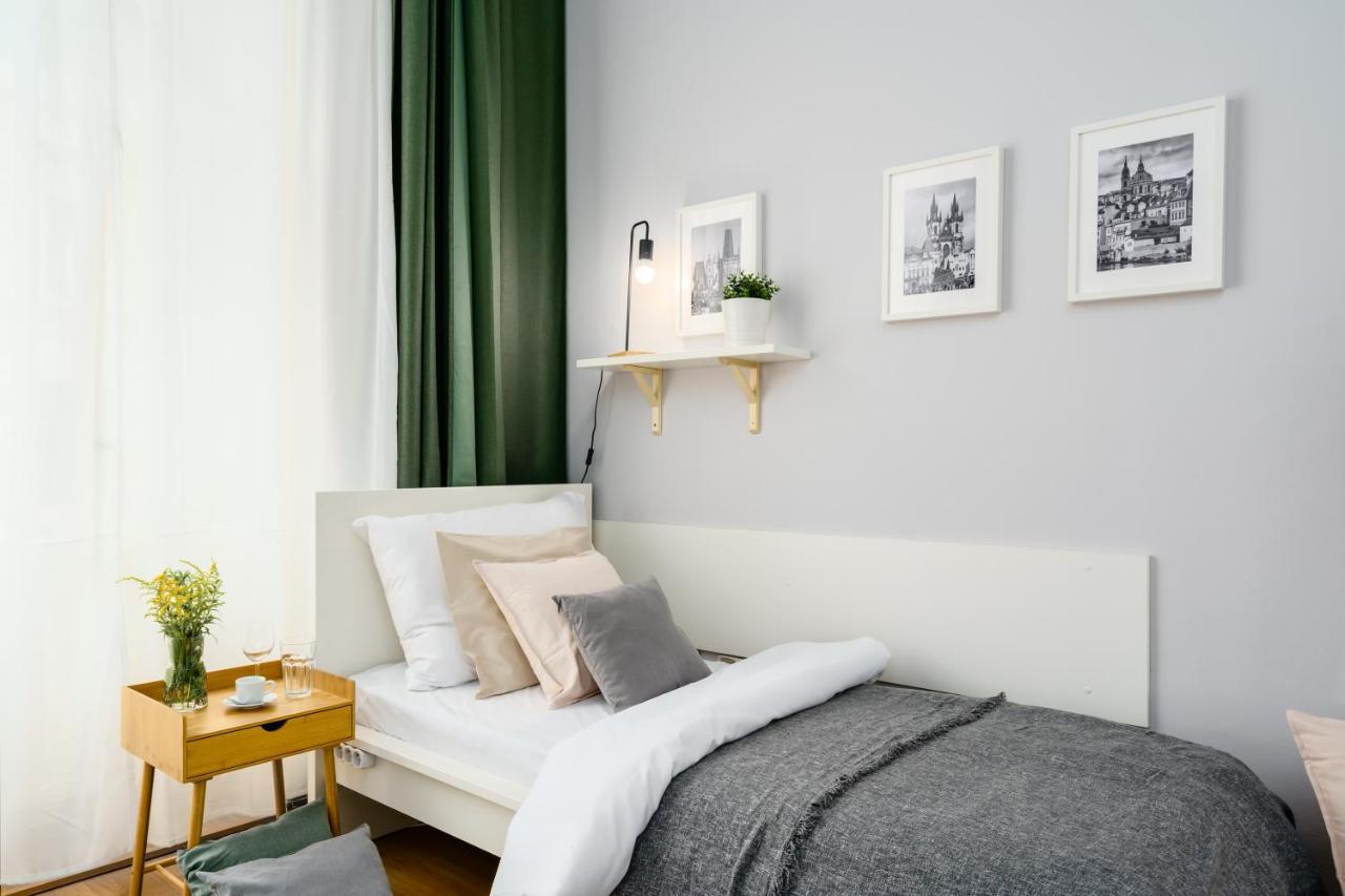 Apartment Modern And Huge Apts In Center By Michal&friends *