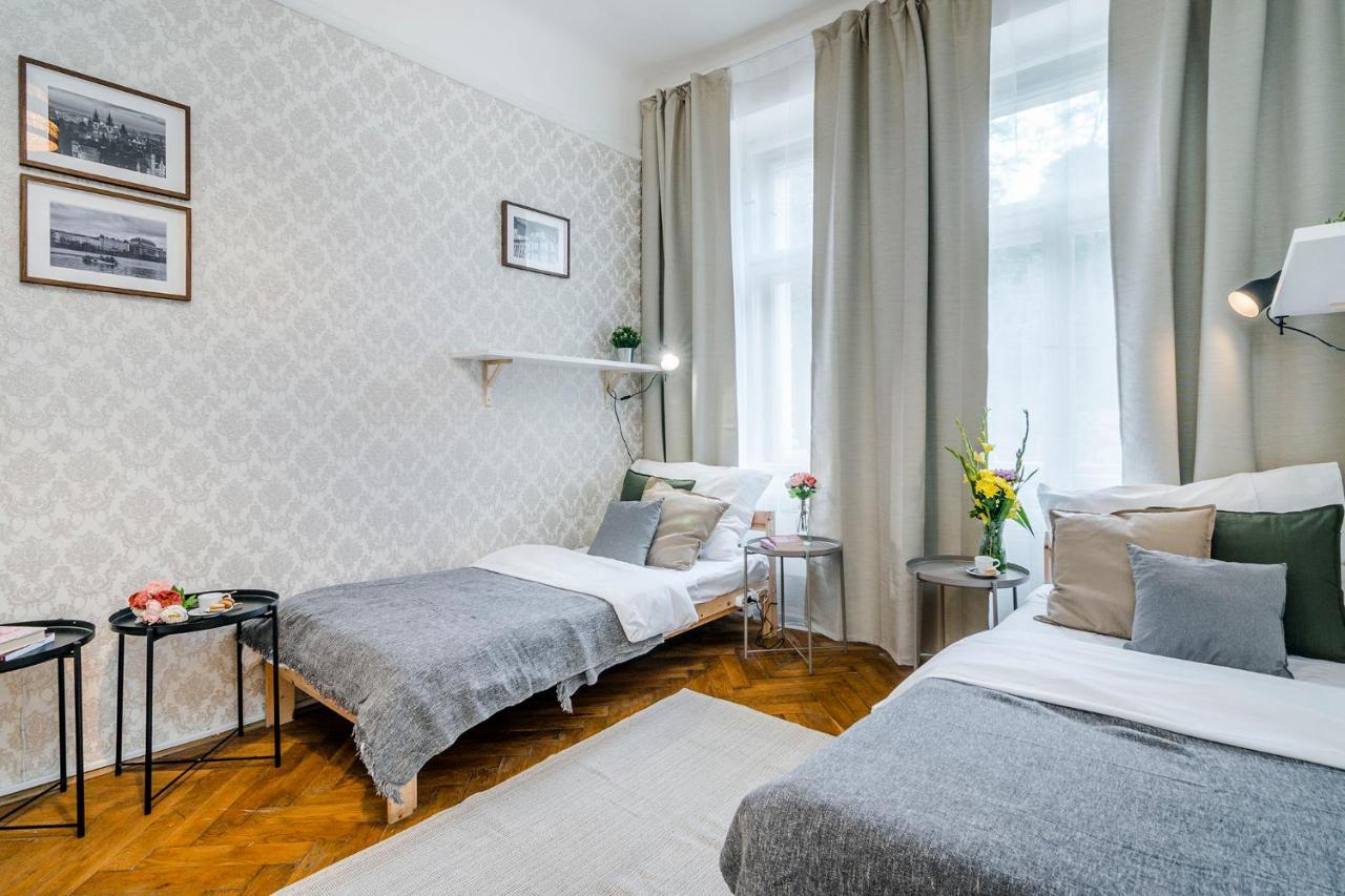 Spacious Apt In Center By Michal&friends Apartment Prague