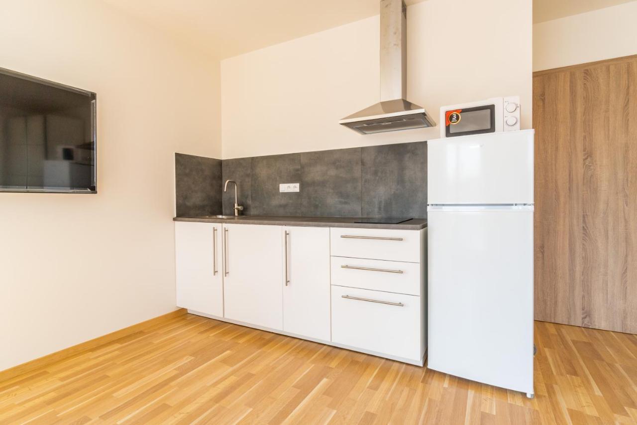 Apartment Penthouse # 81 With Panoramic View In Elite Rezidence With Free Parking Prague