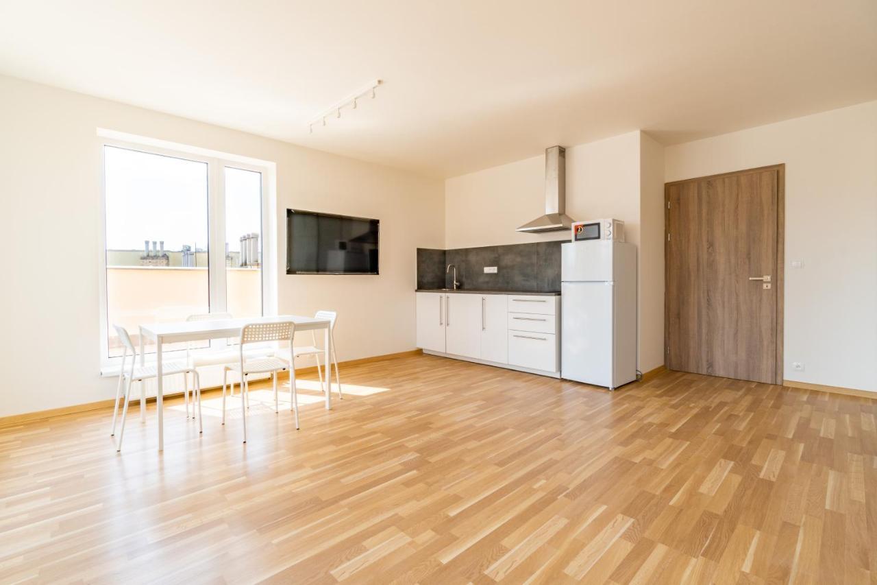 Penthouse # 81 With Panoramic View In Elite Rezidence With Free Parking Apartment Prague