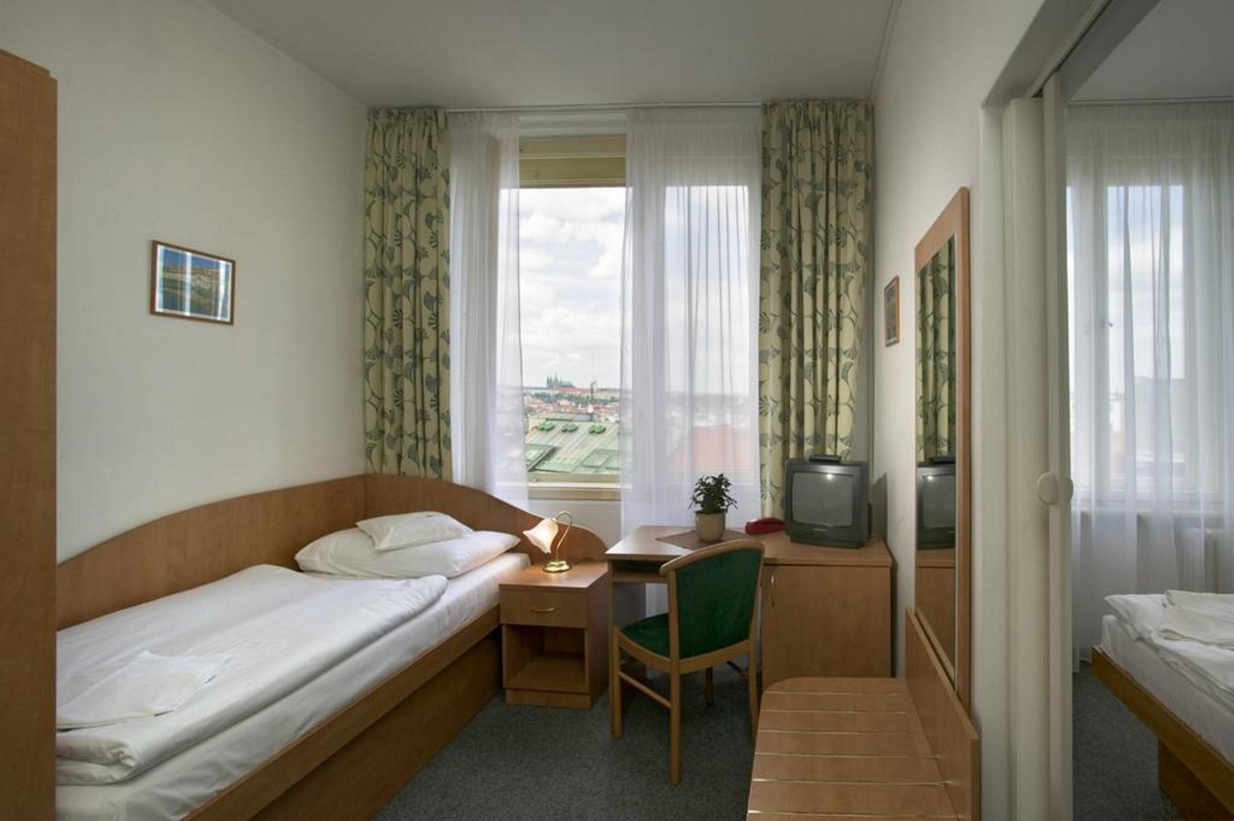 Hotel Legie 3*
