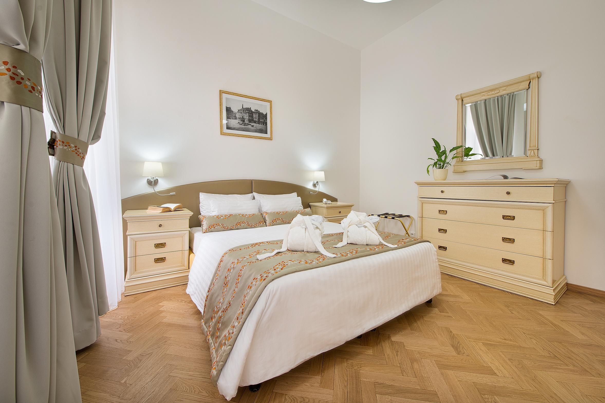Apart Otel Hotel Suite Home Prague 4*
