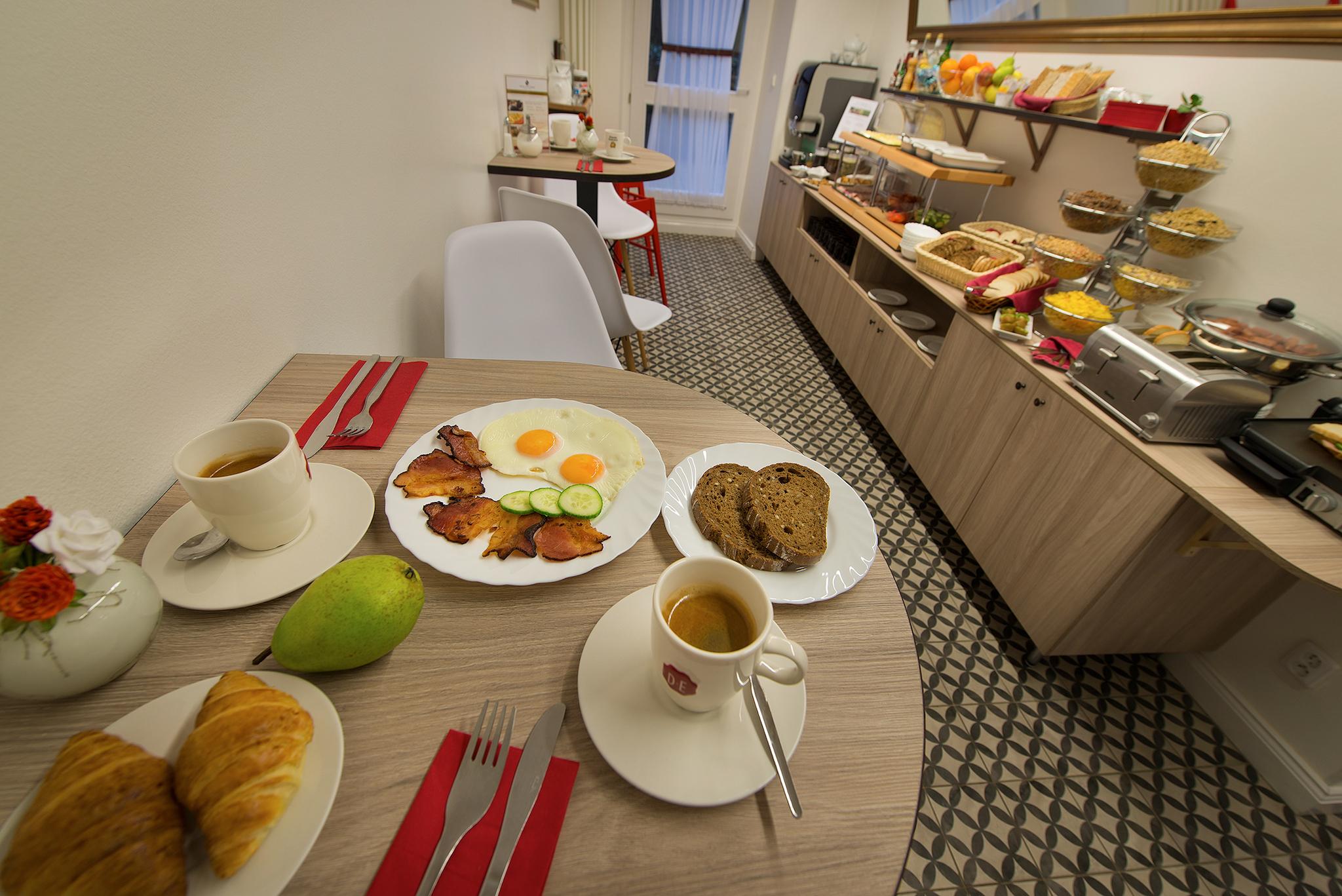 Hotel Suite Home Prague Apart Otel 4*