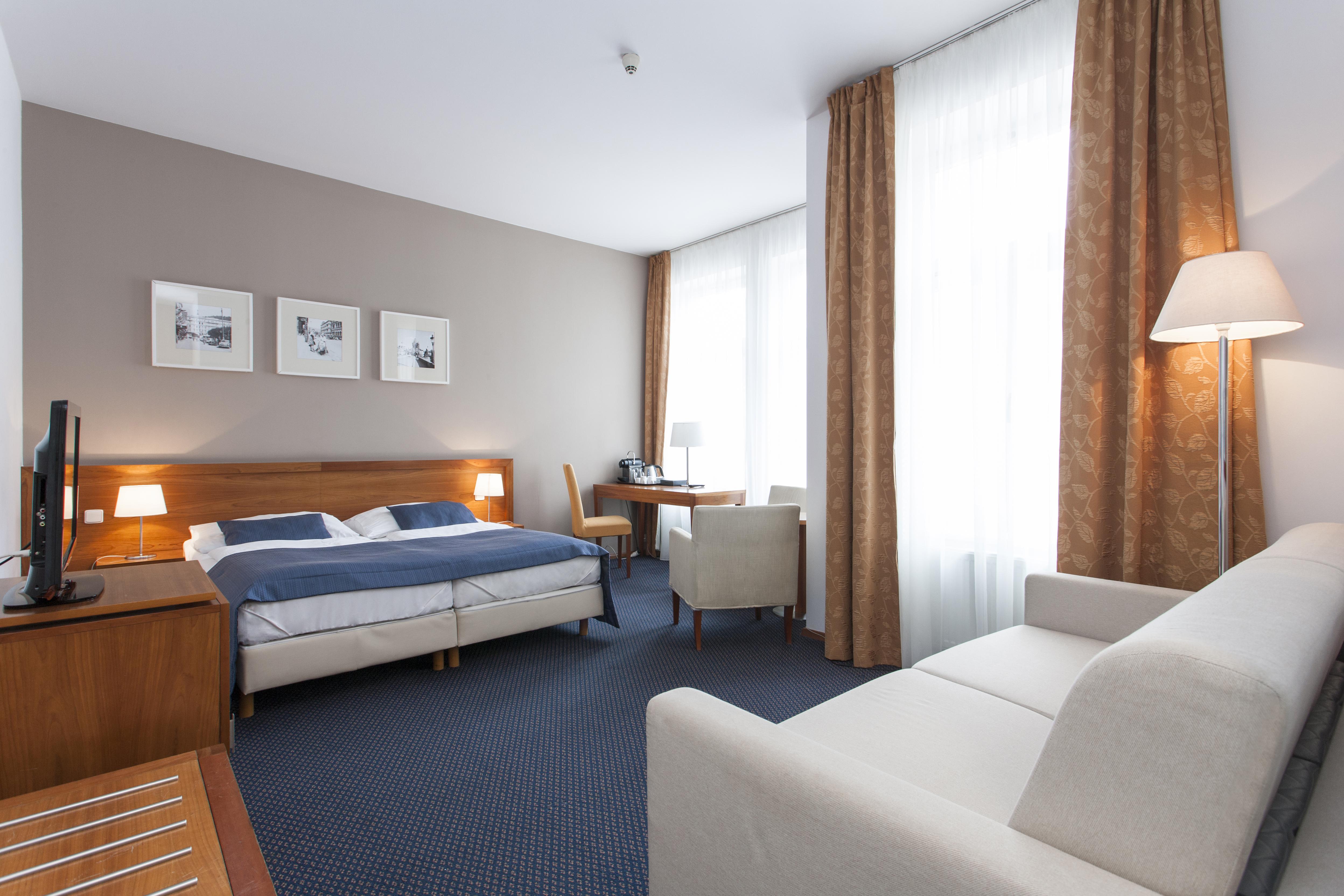Otel Carol