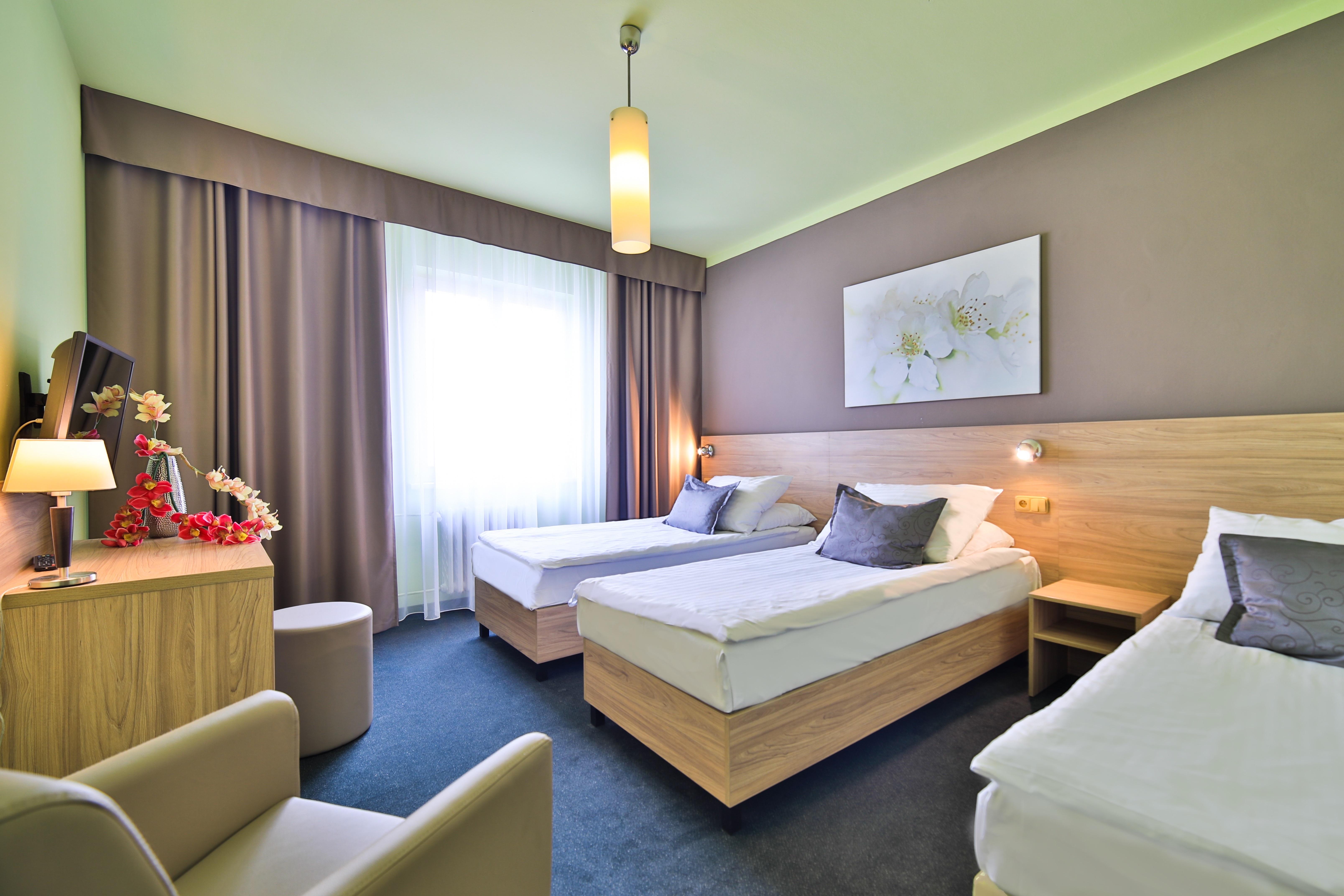 Atlantic 3* Prague