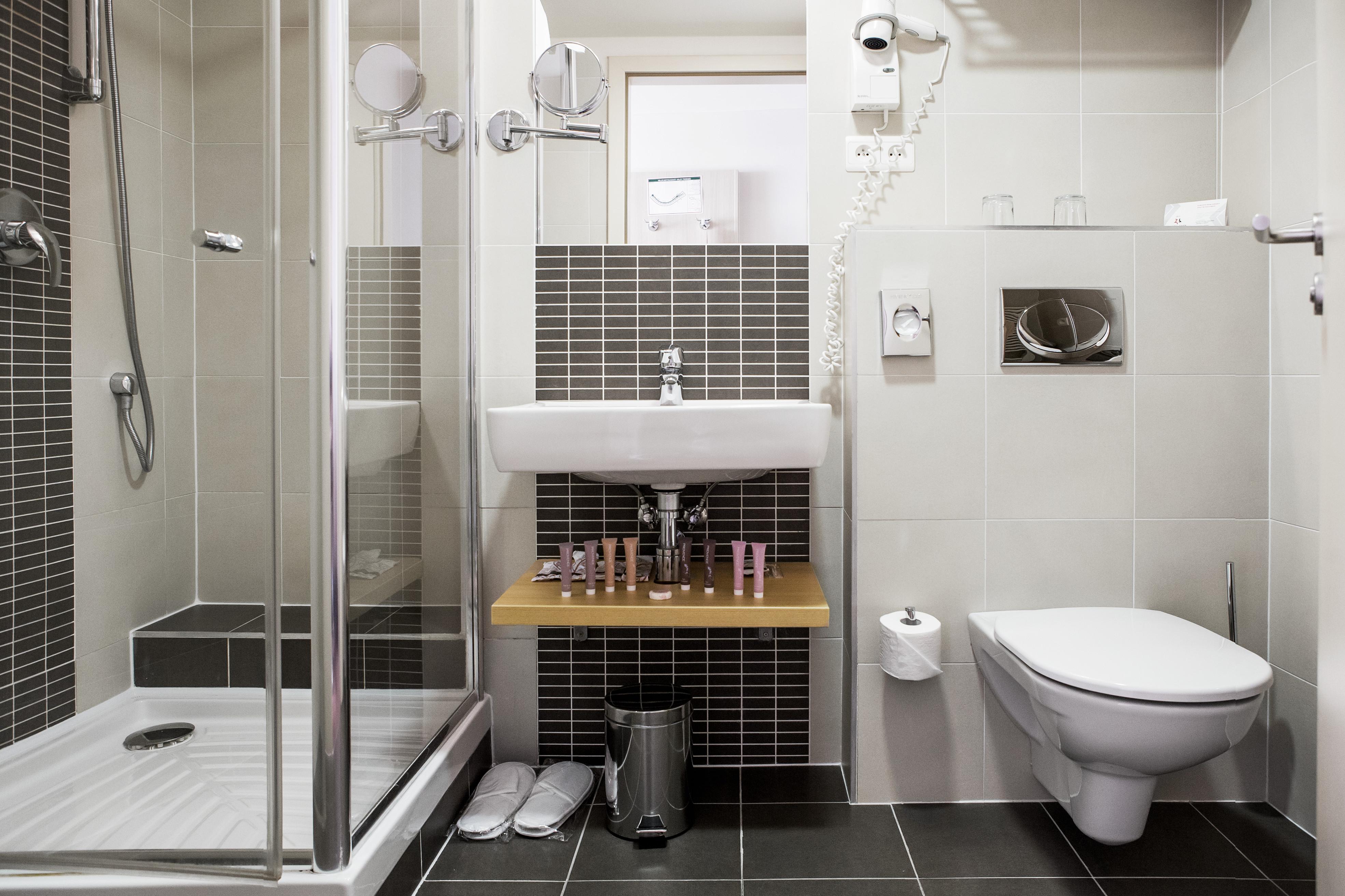 Iris Eden Otel Prag