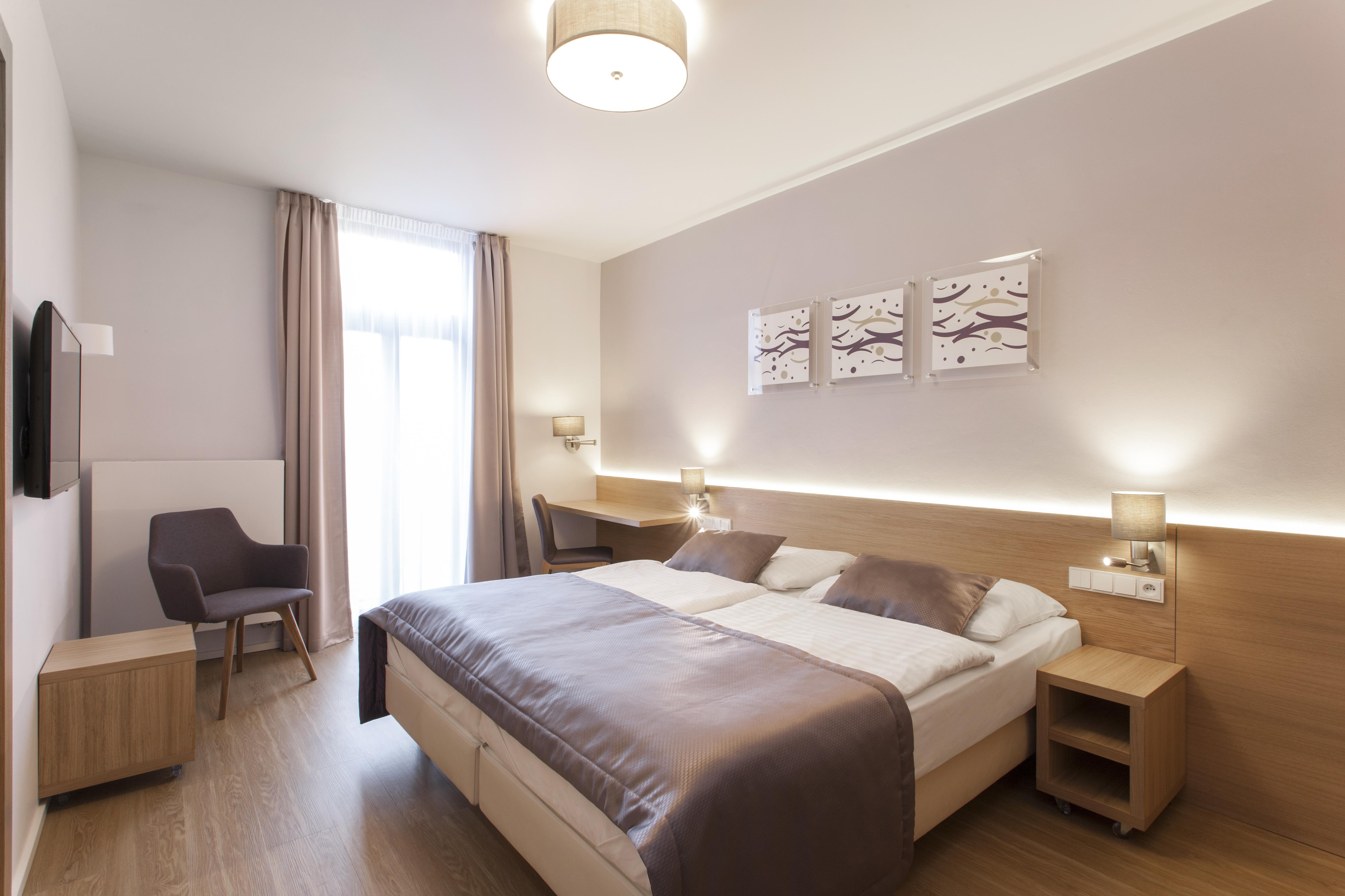 Otel Carol
