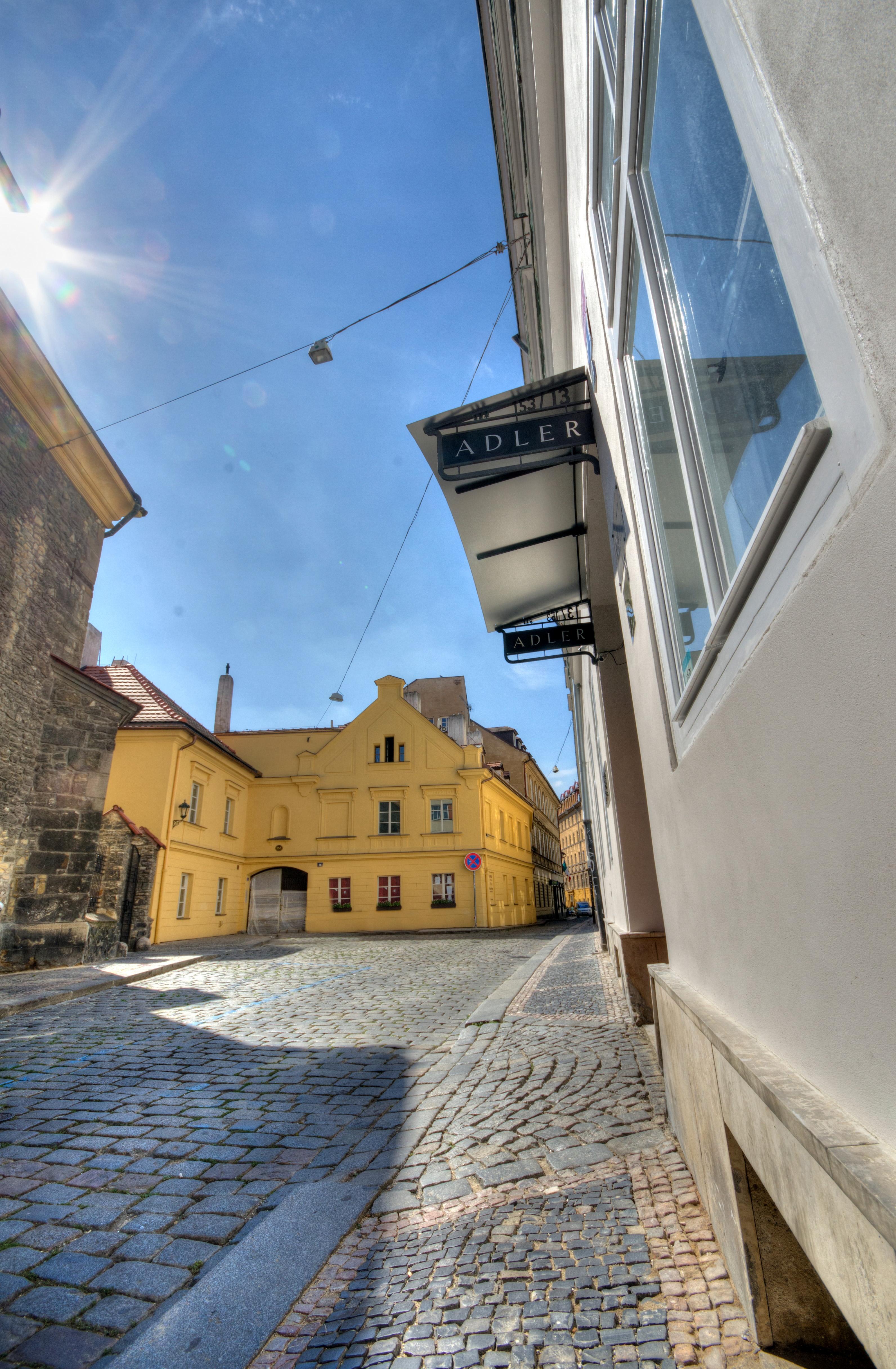Adler Prag