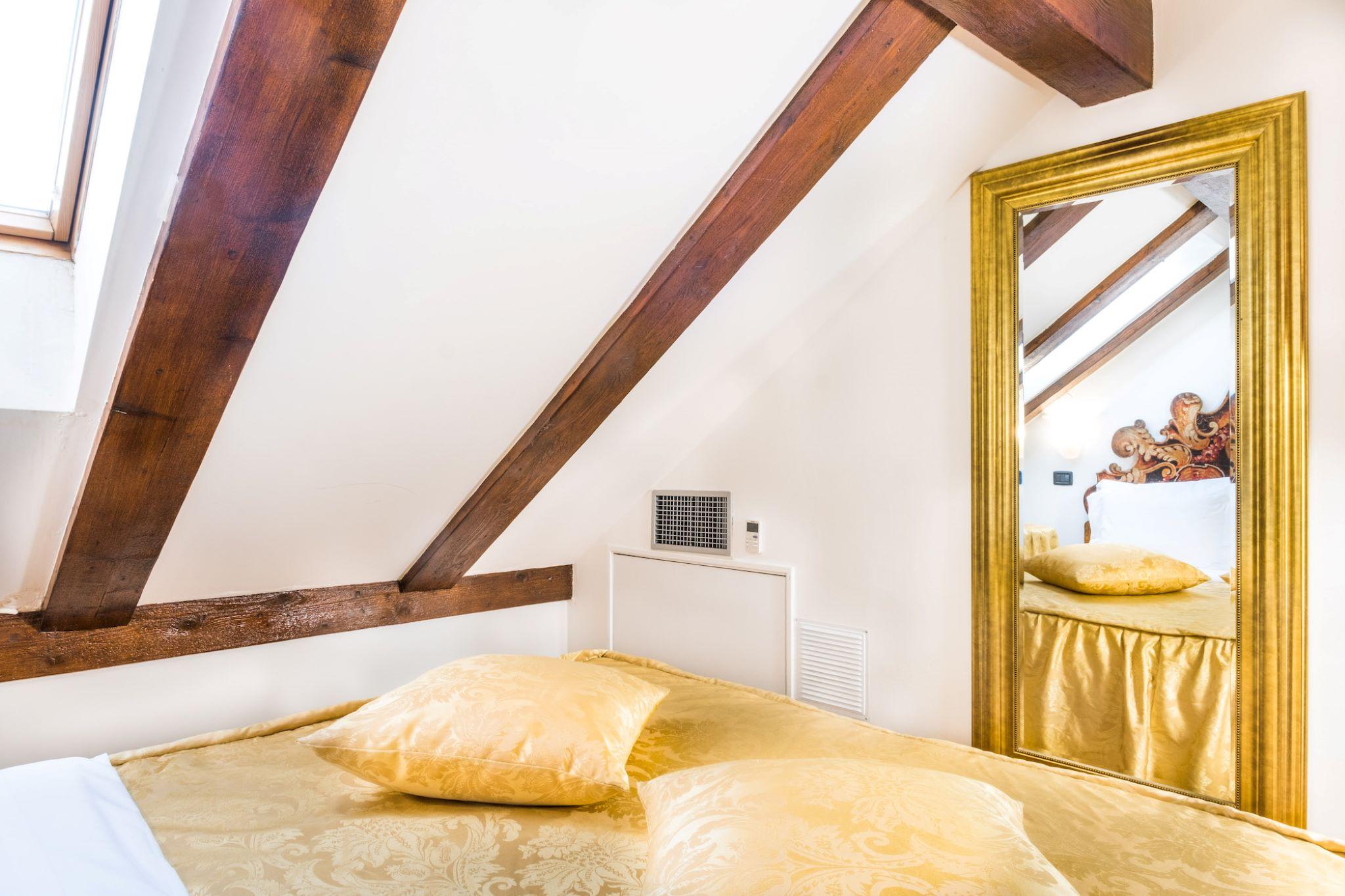 Hotel Charles Bridge Palace