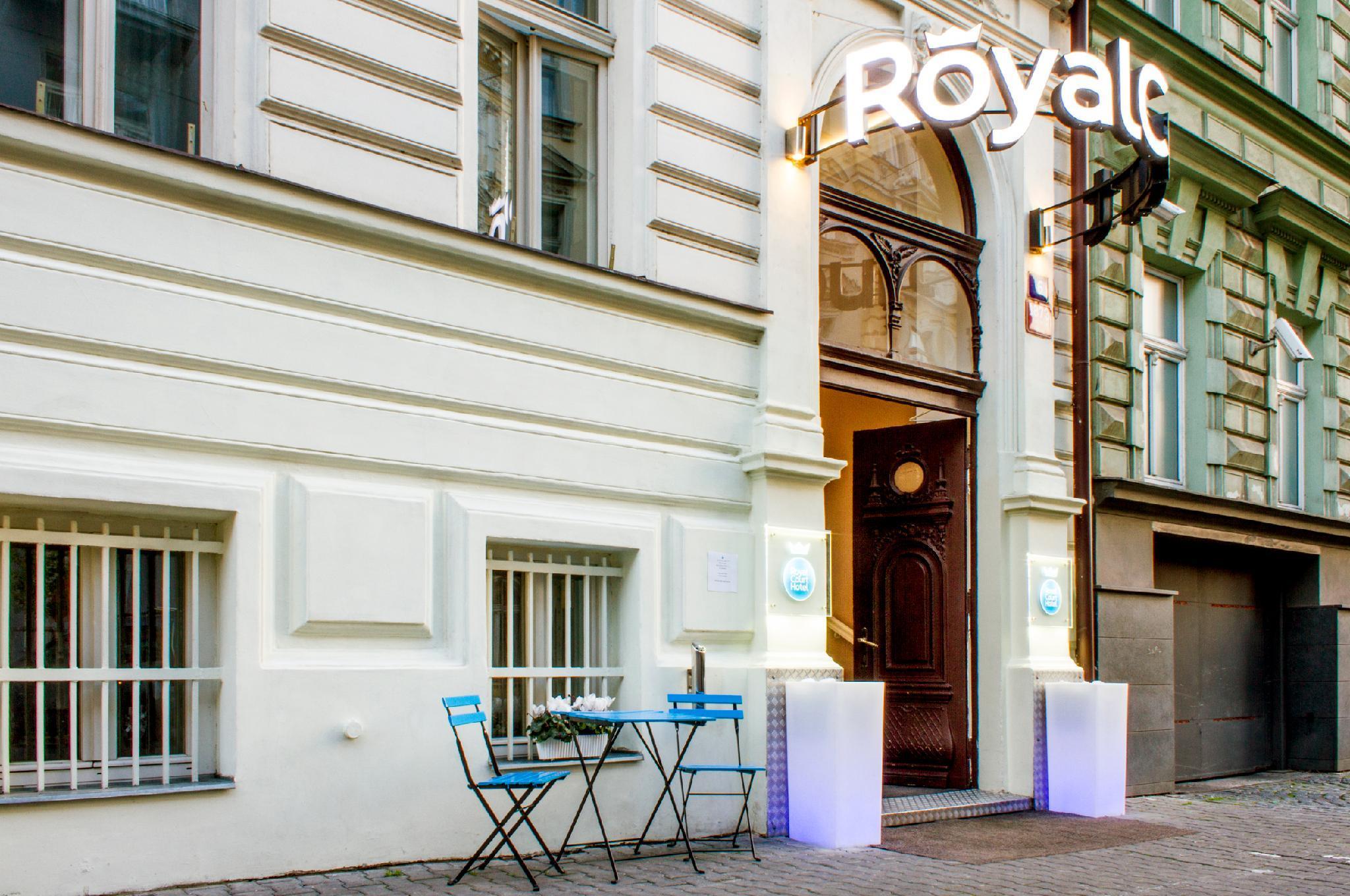 Hotel Royal Court 3*