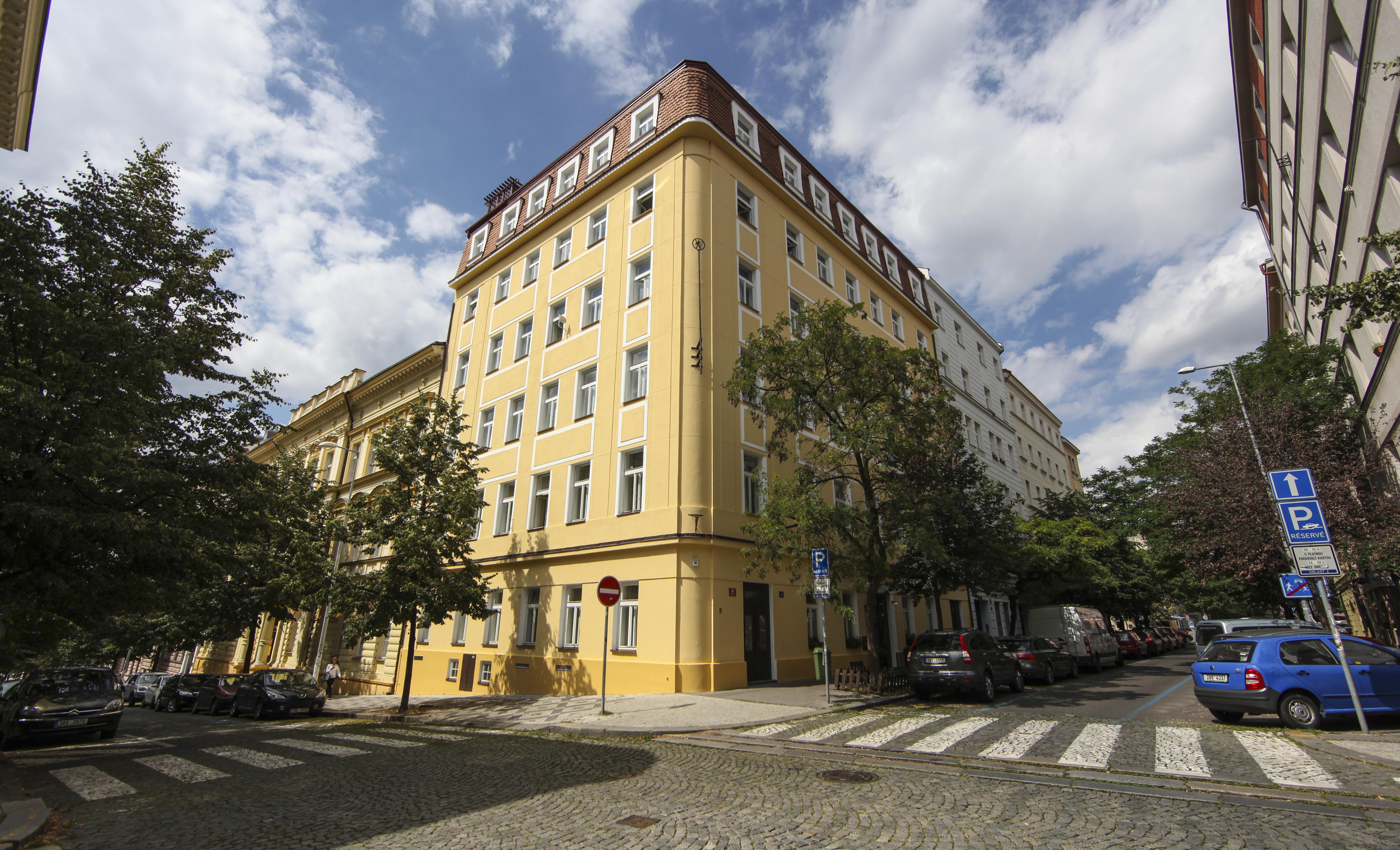Orion Aparthotel 4*