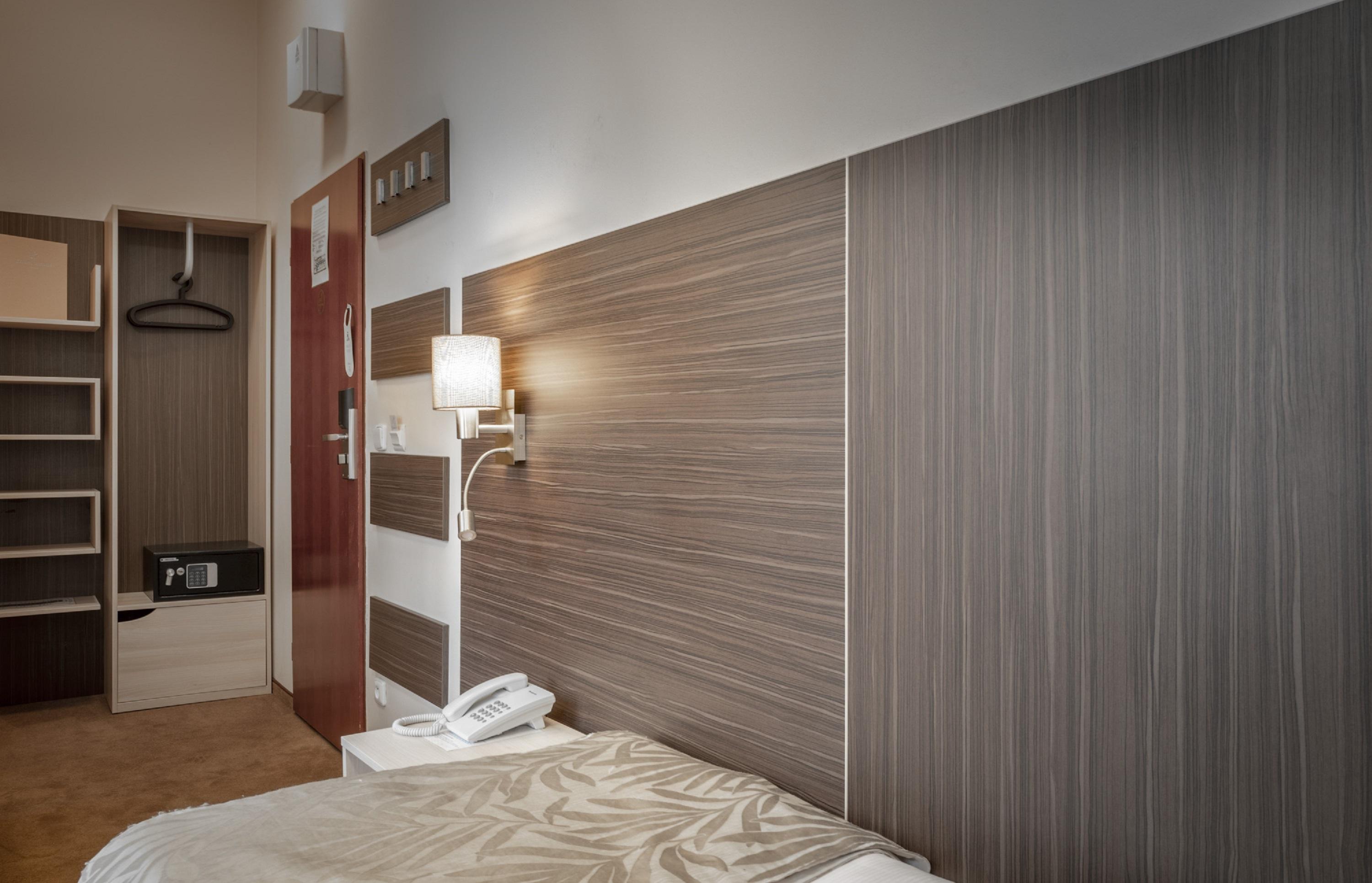 Pytloun Kampa Garden Hotel 4*