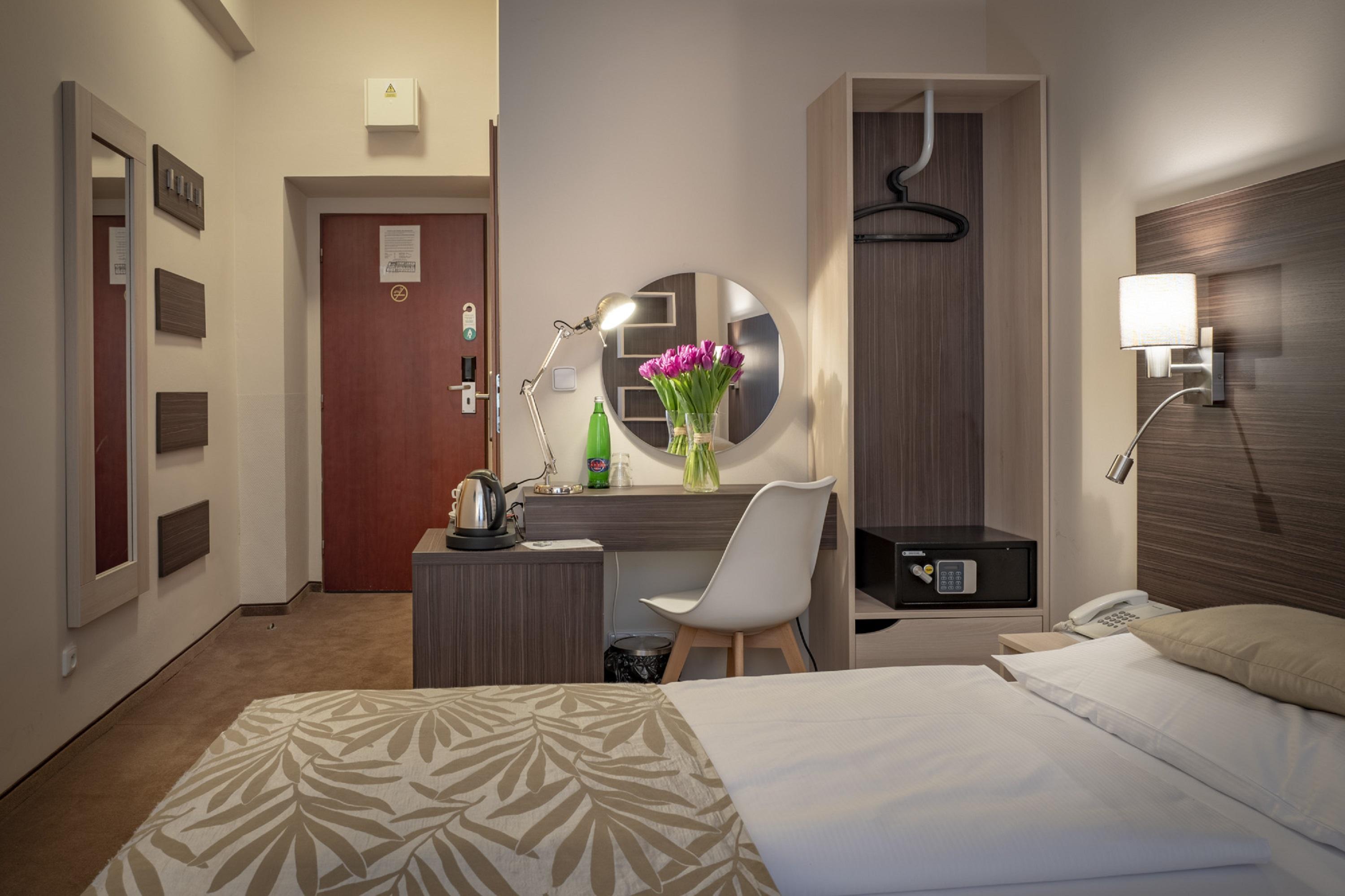 Hotel Pytloun Kampa Garden 4*
